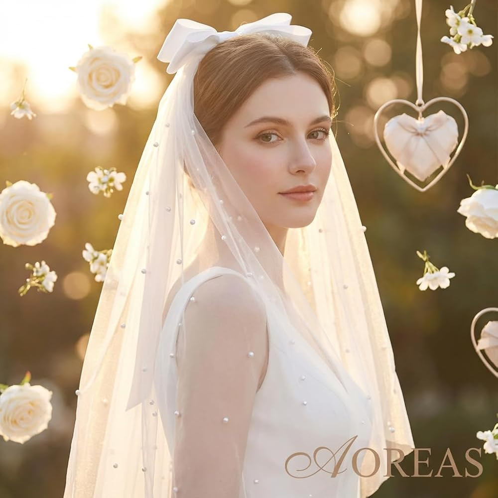 White Short Wedding Veil Pearl Rhinestone Bride Veils Bridal Veils Bachelorette Party Veil for Br... | Amazon (US)