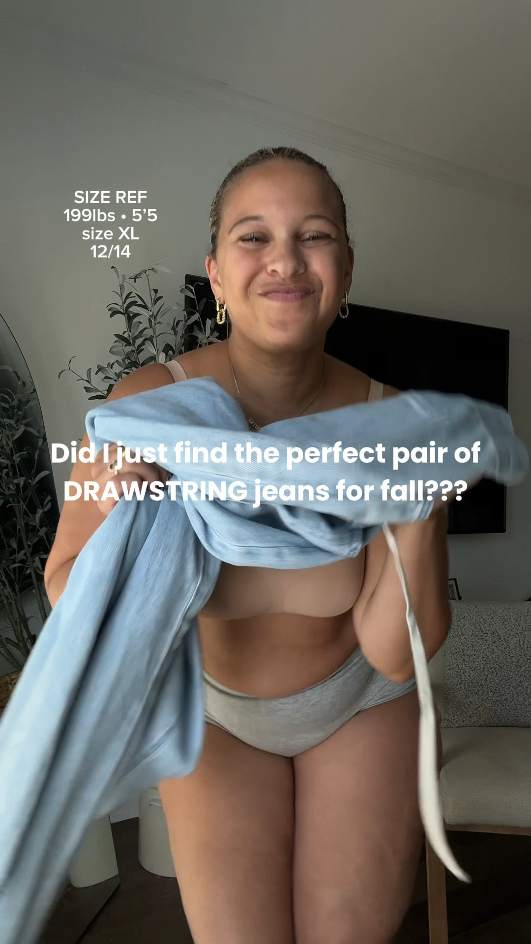 The perfect drawstring jeans for fall, midsize outfit ideas for fall, mom outfits for fall 

#LTKMidsize #LTKFindsUnder50 #LTKStyleTip