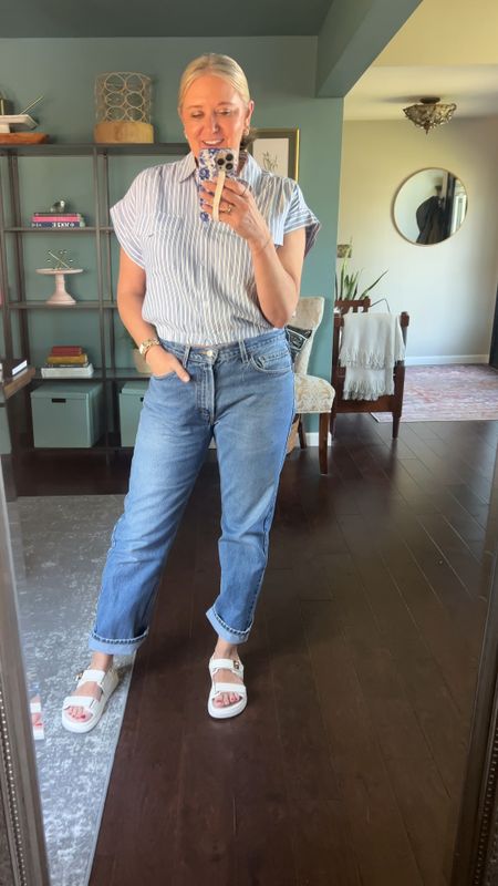 Casual OOTD
Sized up to a 32 in these men’s Levi’s! 

#LTKStyleTip #LTKFindsUnder50 #LTKOver40