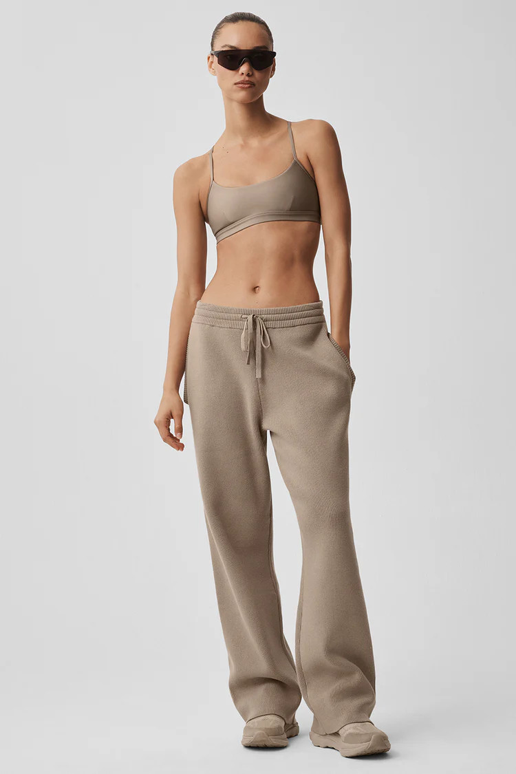 Scholar Straight Leg Sweatpant - Gravel | Alo Yoga (US)