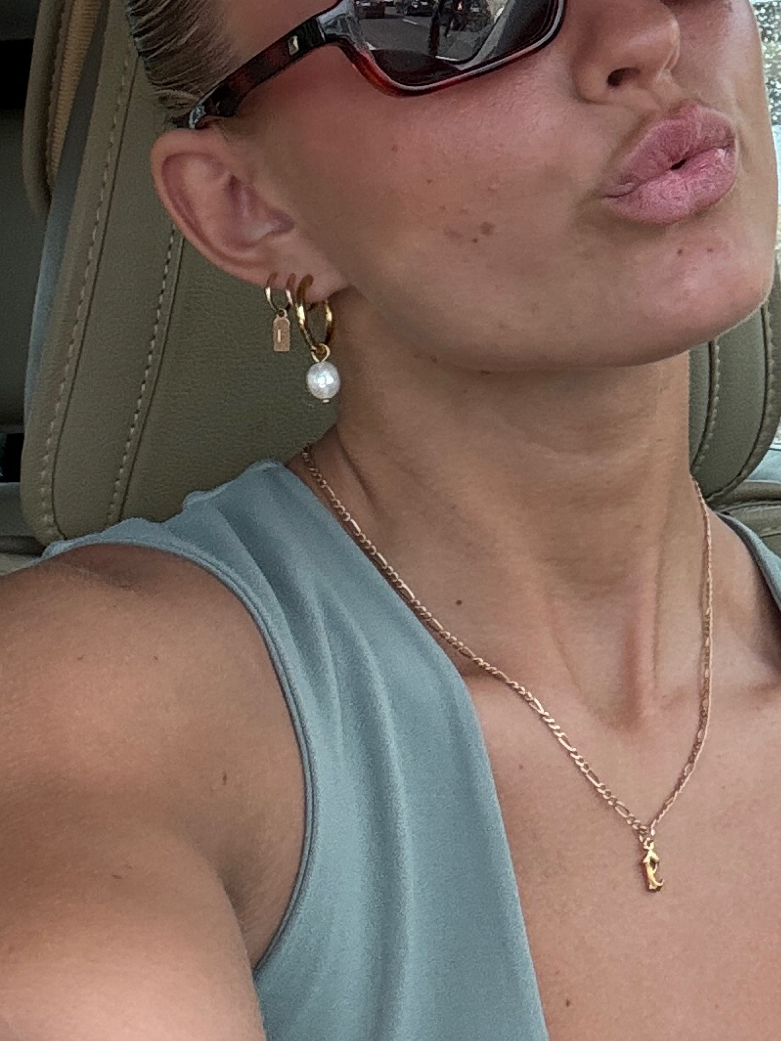 MY EVERYDAY JEWELRY
*these are all gold filled or sterling silver. I never take them off and swim/shower with them!!*
