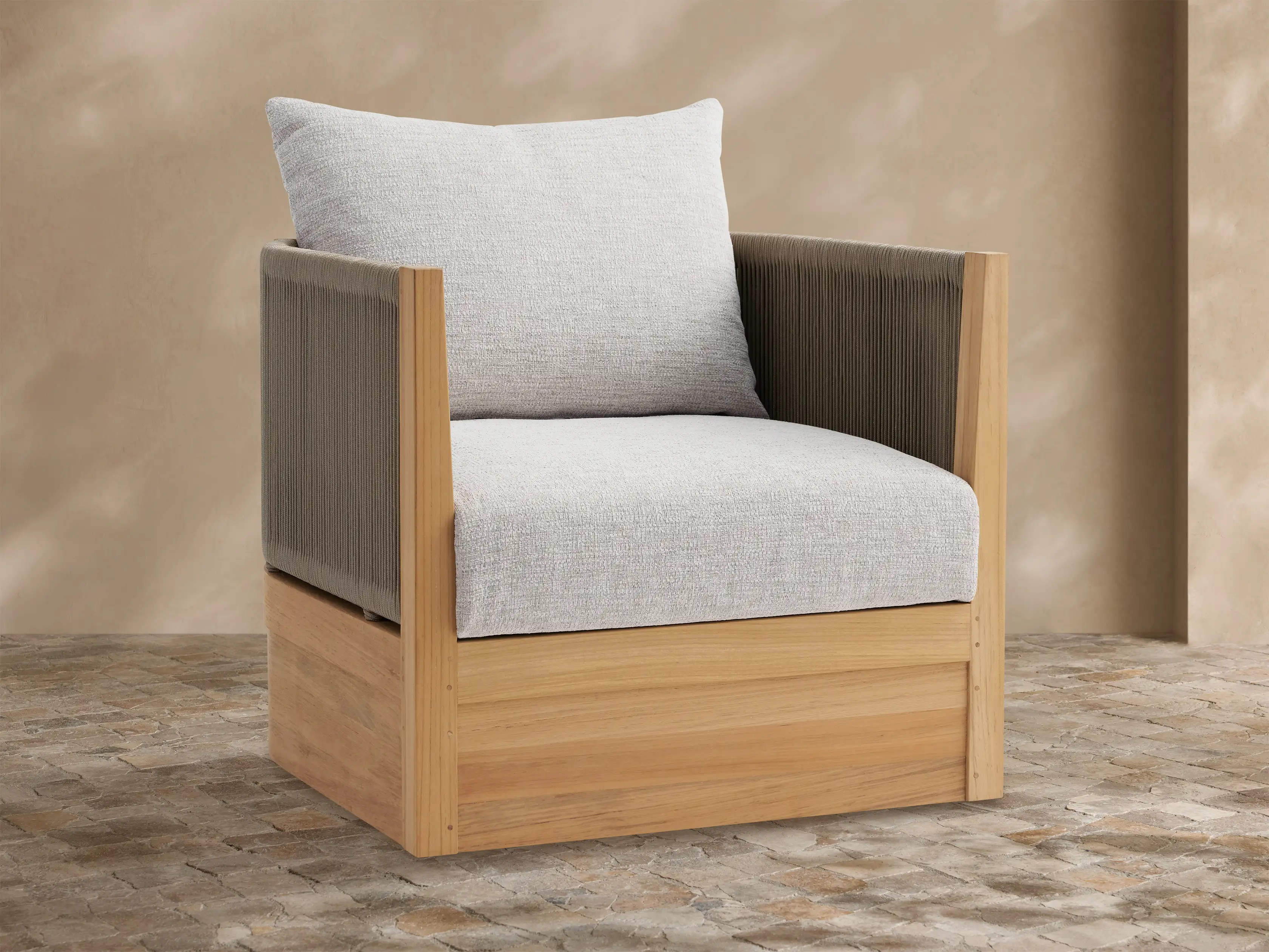 Newport Outdoor Lounge Chair | Arhaus