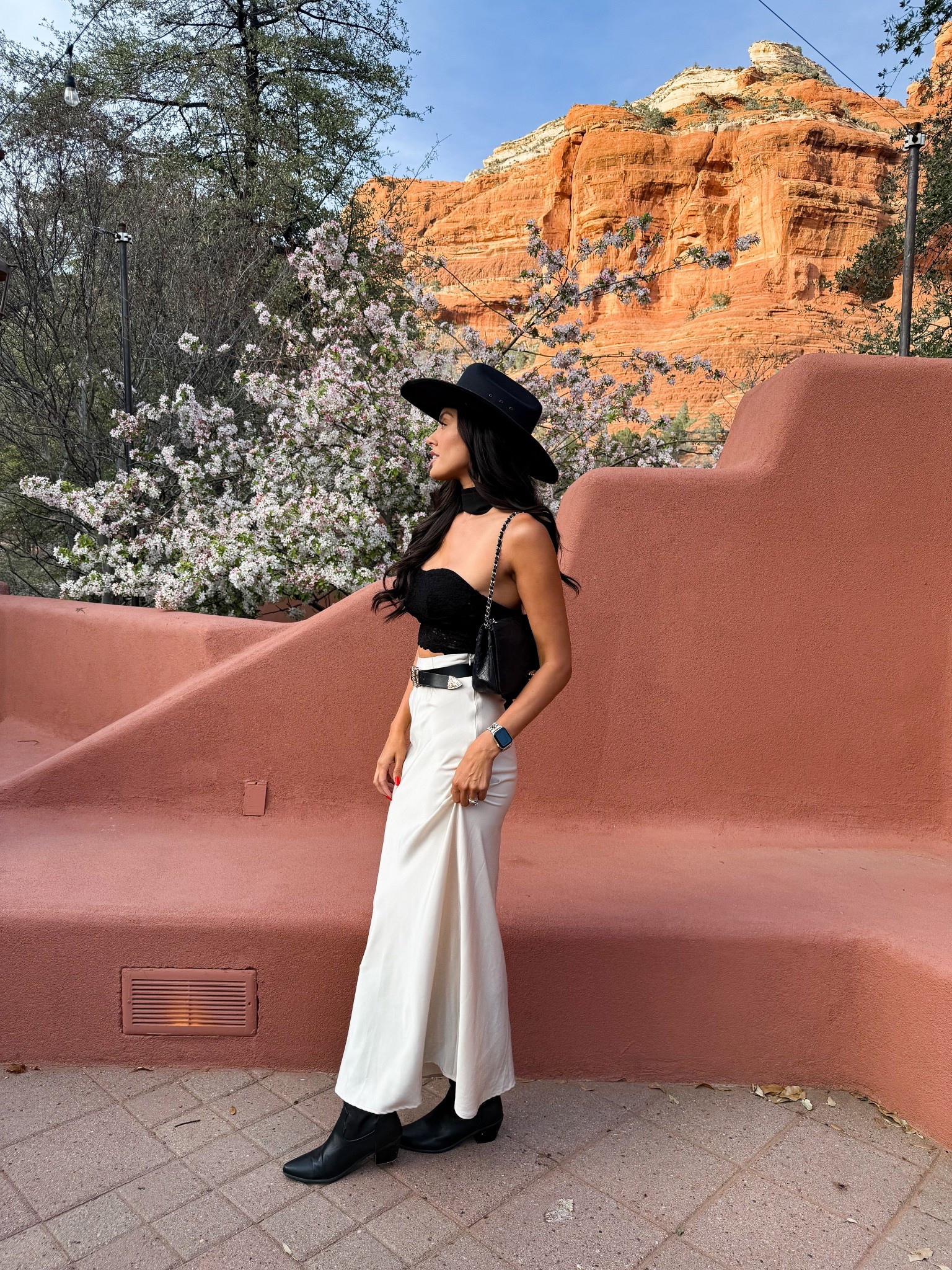 Small top and skirt 

#LTKStyleTip #LTKFindsUnder50