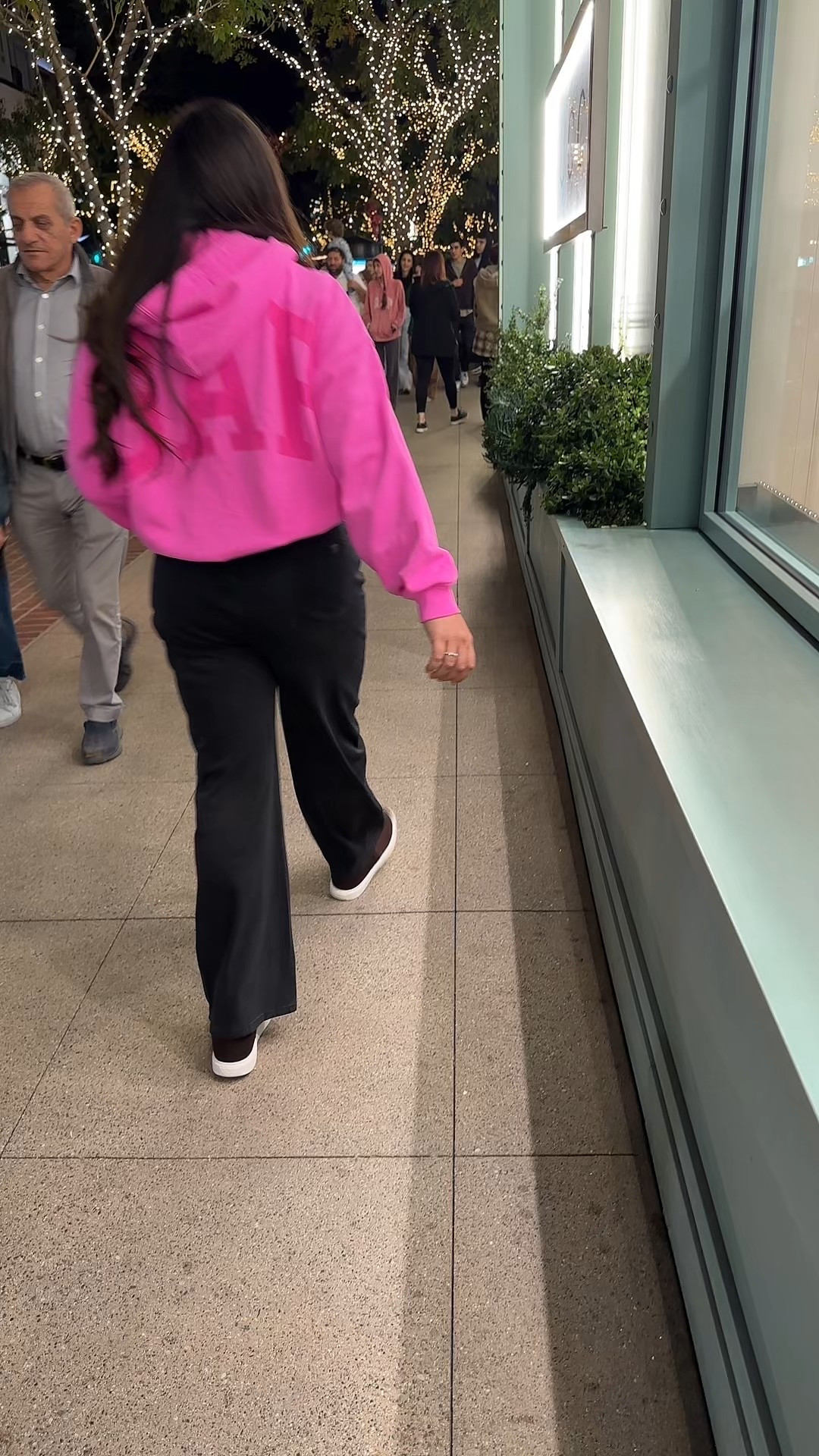 The Vintage Soft Arch Logo Cropped Hoodie is giving cozy, cute, and that girl energy in one.
Super soft, cropped in the perfect spot, and literally goes with every pair of leggings I own.

#LTKootd #LTKGiftGuide #LTKFindsUnder100