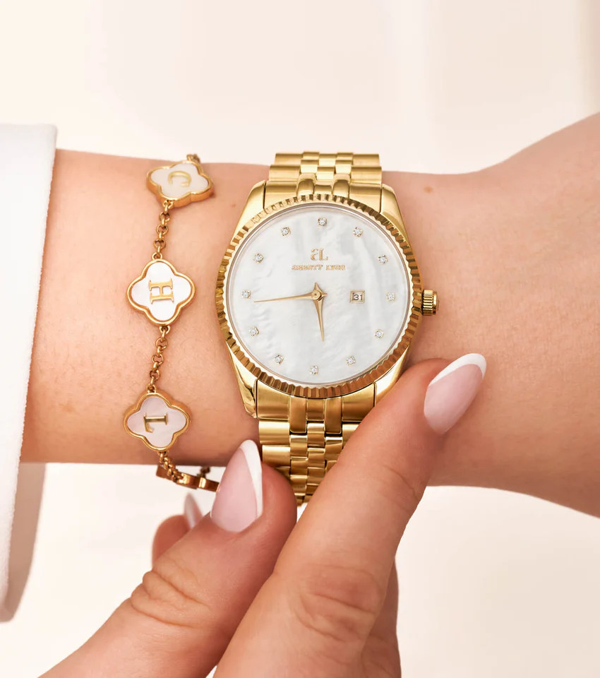 Gold Pearl Link Belgravia 36 Watch | Abbott Lyon