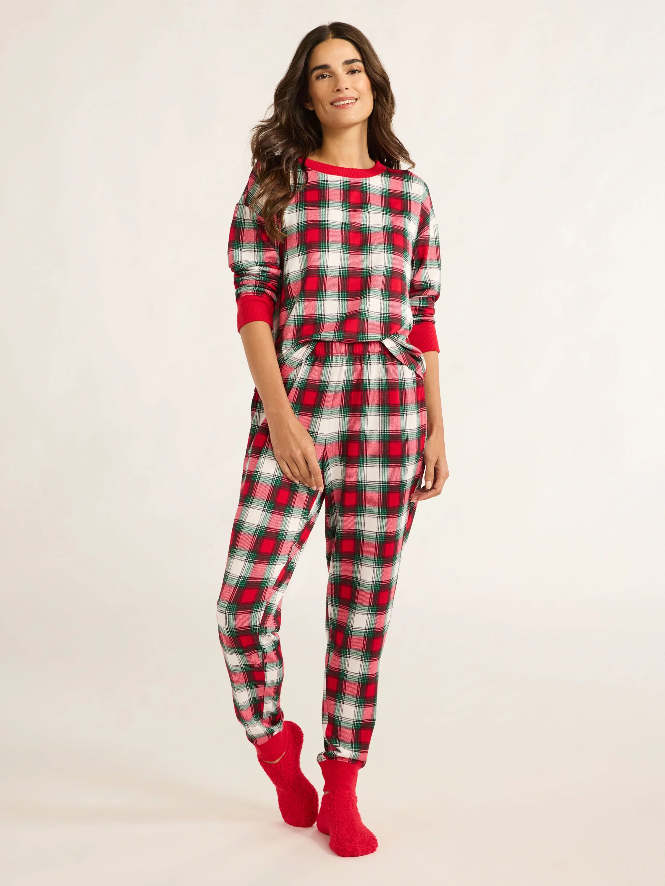 Joyspun Women's Plaid Top, Joggers and Socks Pajama Gift Set, 3-Piece, Sizes S-3X | Walmart (US)