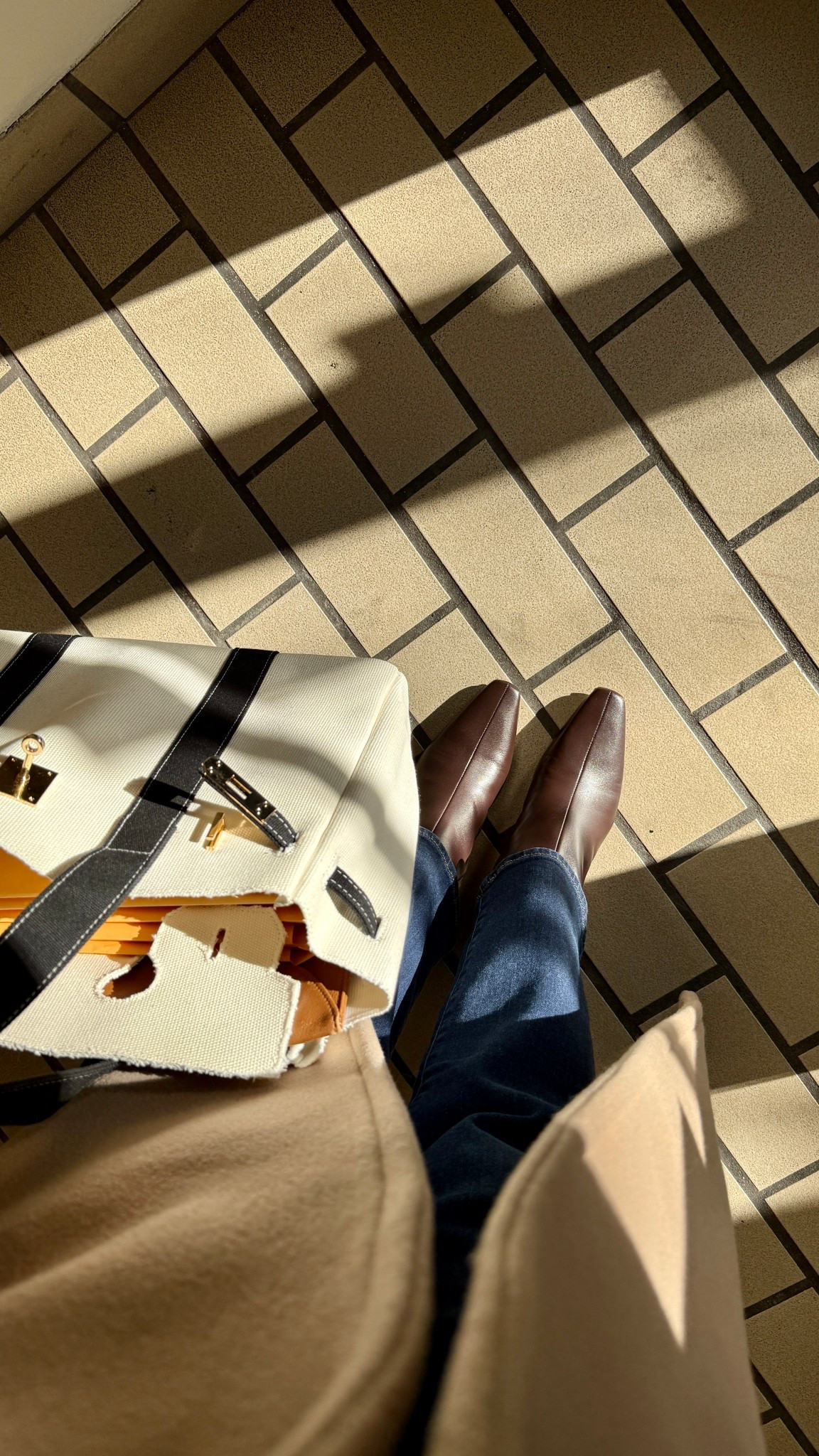 Out and about in the most comfortable boots!

#LTKFindsUnder100 #LTKootd