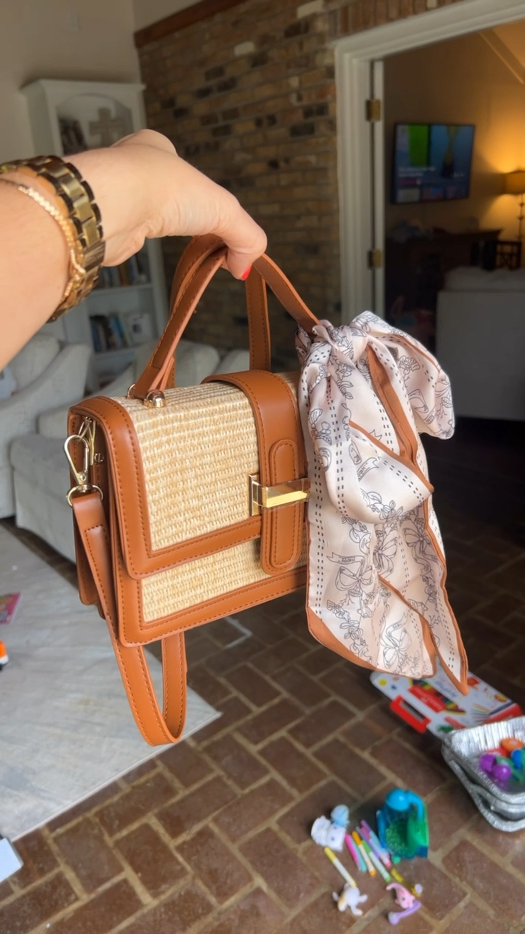 Love this beautiful handbag and scarf from Amazon. 

#LTKSaleAlert #LTKFindsUnder50 #LTKSeasonal