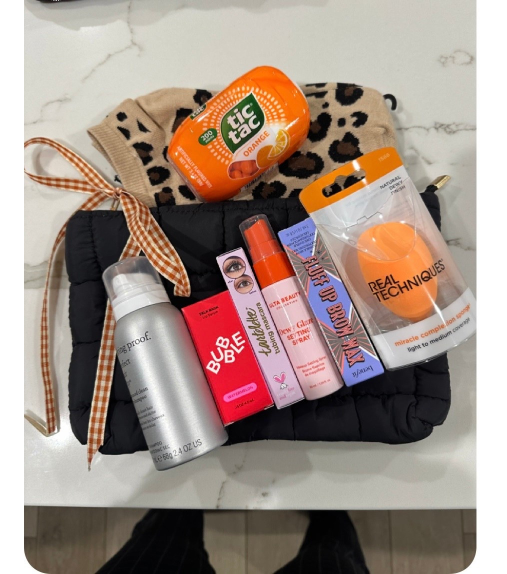 The Halloween treats I sent to my college kids. Never too old for some Halloween fun!


#LTKSeasonal #LTKHalloween #LTKBeauty