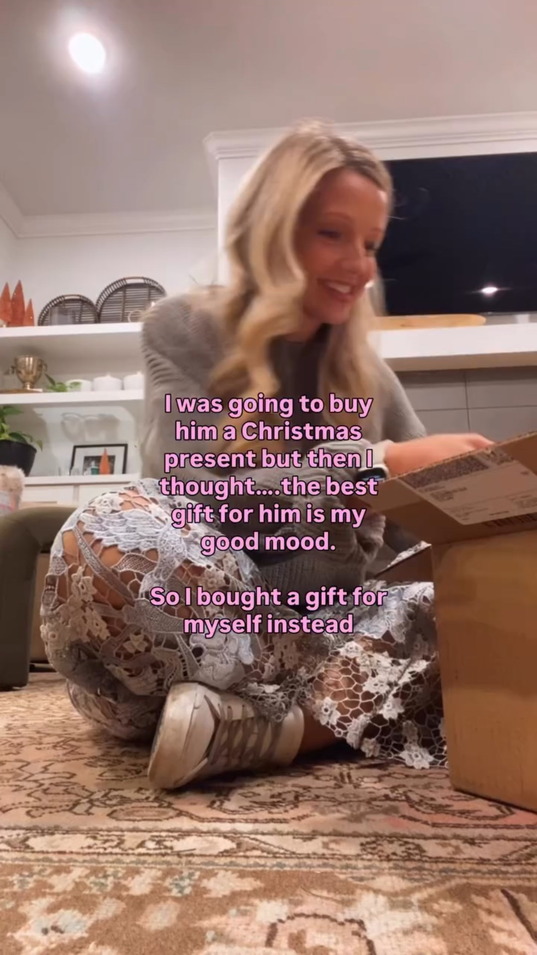 Tis the Season 🎁 #relationshipmeme #funnywife #husbandwifejokes
