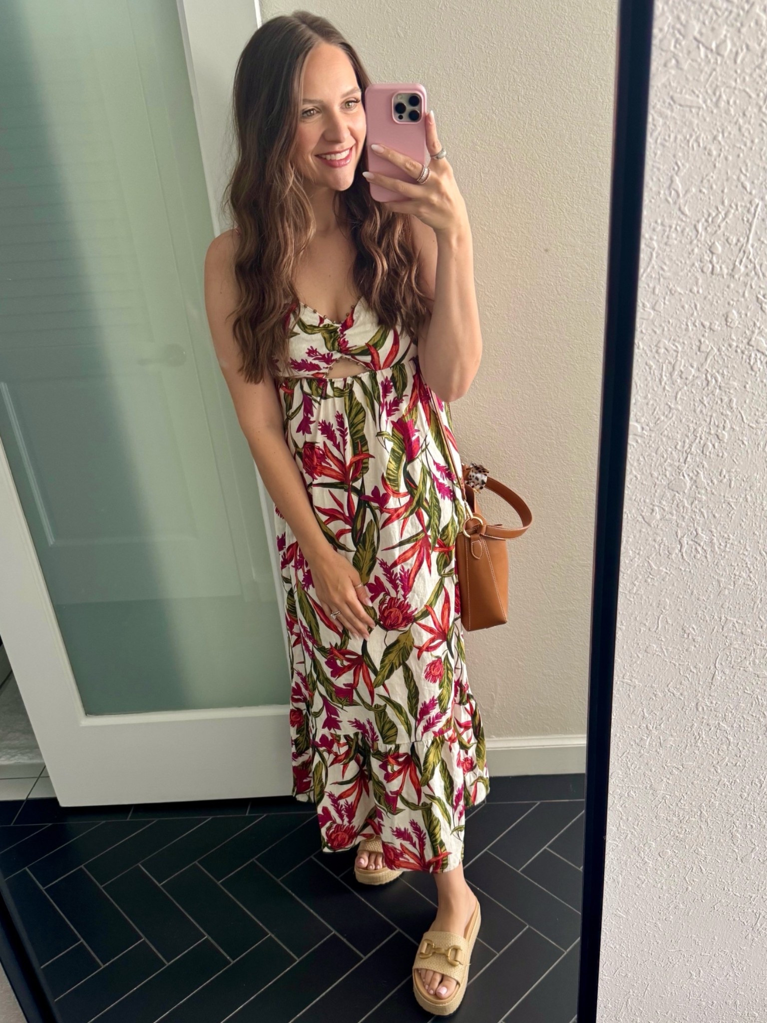 Target vacation dresses, sandals & more!

#LTKootd #LTKSeasonal #LTKSaleAlert