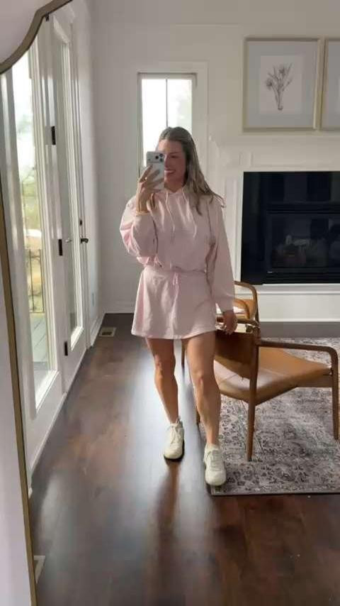 Comfy but make it cute with this Walmart No Boundaries bubble hem drawstring hoodie and fleece skort combo. Wearing M in the hoodie and S in the skort and loving the easy, sporty vibe. 😊🛍️✨
#WalmartFashion #NoBoundaries #BubbleHemHoodie #FleeceSkort #CasualOutfit #AthleisureStyle #AffordableStyle #EverydayOutfit #LTKStyle #OOTD 

 #LTKootd