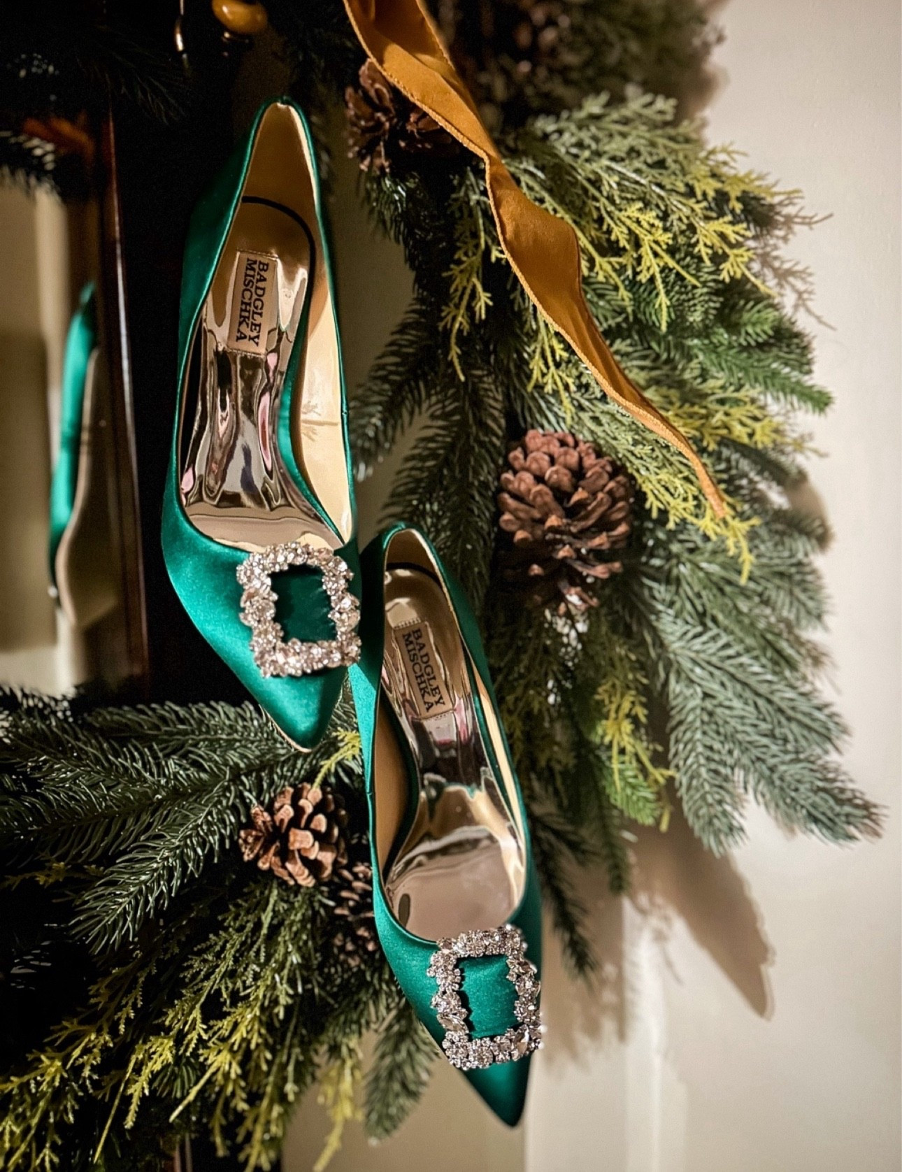 My favorite Badgley Mischka green satin heels are so festive and ready to be worn for the holiday season. They run true size and the buckle embellishments will have you sparkling through the new year. A great choice to gift for the shoe lover on your Christmas list.


#LTKGiftGuide #LTKSeasonal #LTKHoliday