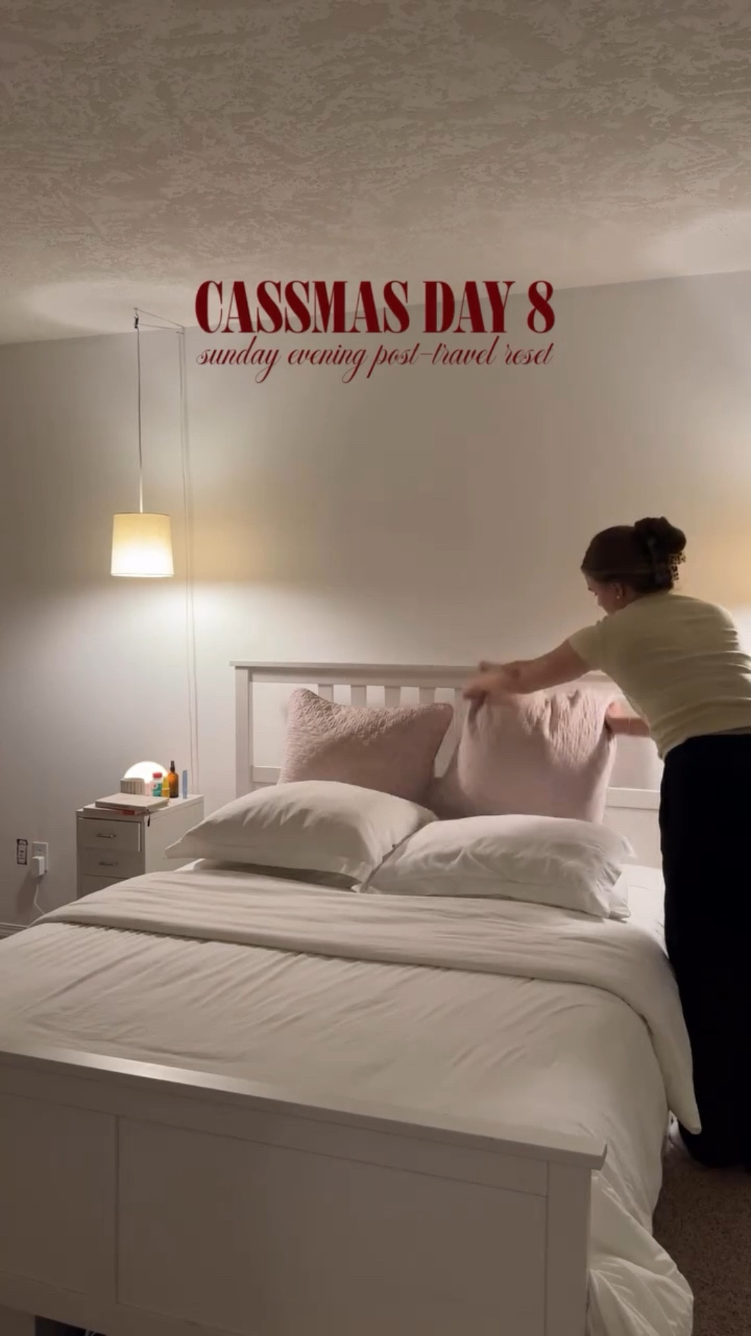 CASSMAS DAY 8 🎄✨ Sunday evening post-travel day reset!! There’s truly nothing cozier than climbing into fresh sheets after a trip 🤍 normally I love to put new sheets on my bed BEFORE I leave, but that wasn’t happening at 5am 😅

#sundayreset #posttravelreset #reset #cleanwithme