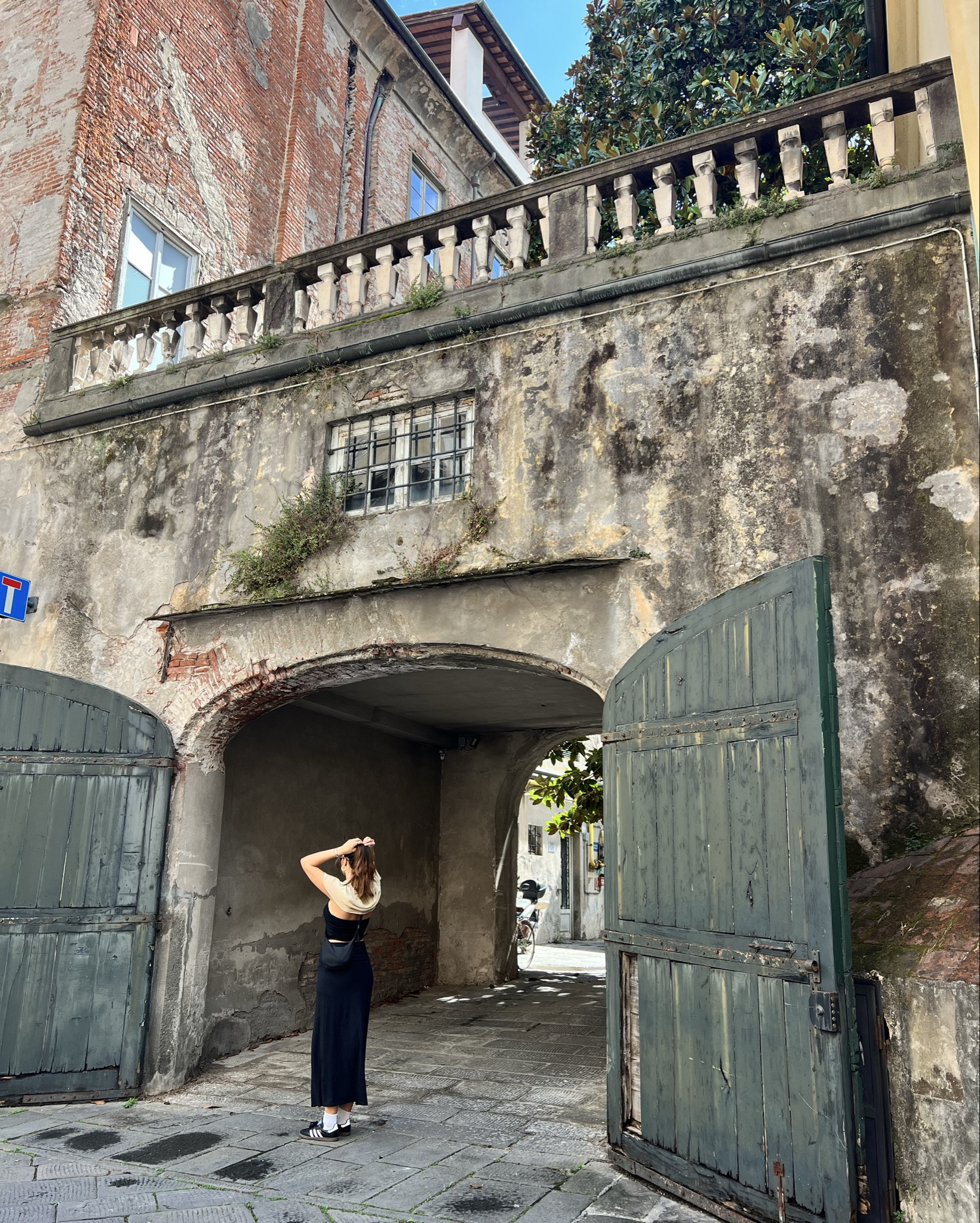 comfy outfit for roaming the streets of Italy

#LTKStyleTip #LTKTravel #LTKActive