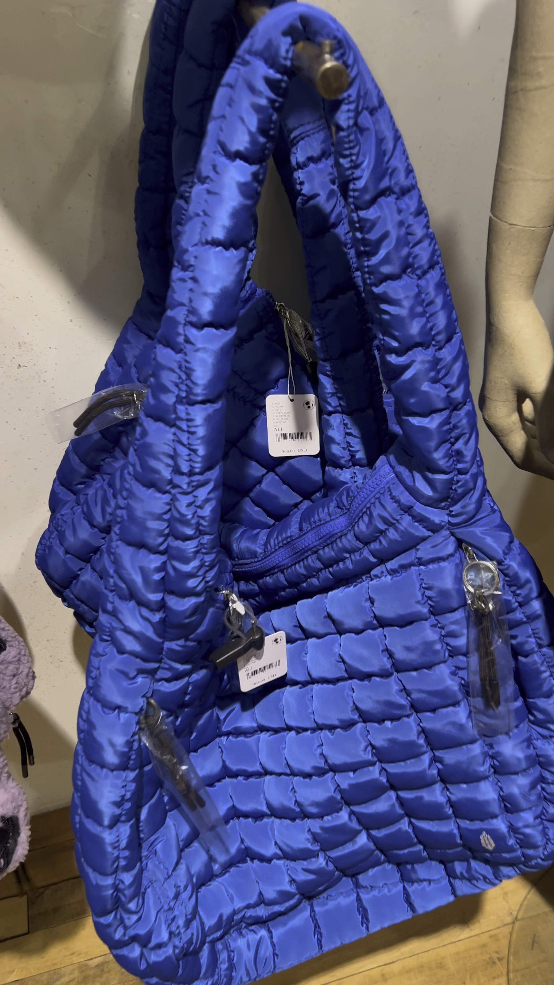 THE BAG 😍

#missiefit #fp

#LTKtravel #LTKGiftGuide #LTKitbag