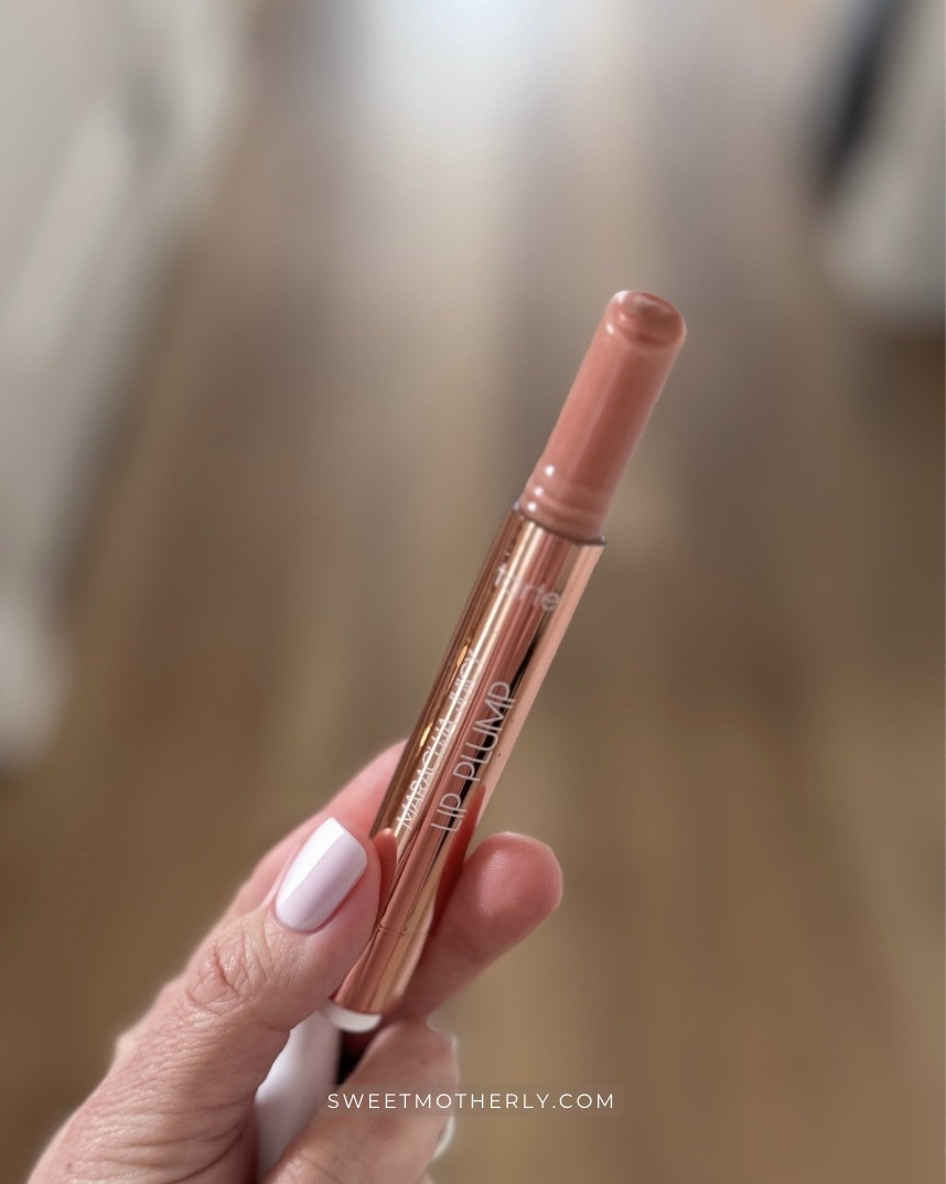 Tarte $10 and up sale!

dewy skin foundation and tinted moisturizers
cream blush and bronzer sticks
neutral eyeshadow palettes
lengthening mascaras and lash primers
glossy lip oils and nude lip liners
setting sprays for long wear glam
clean girl makeup essentials
soft glam contour and highlight
everyday brow gels and pencils
travel size beauty must haves

#LTKSaleAlert #LTKBeauty #LTKselfcare