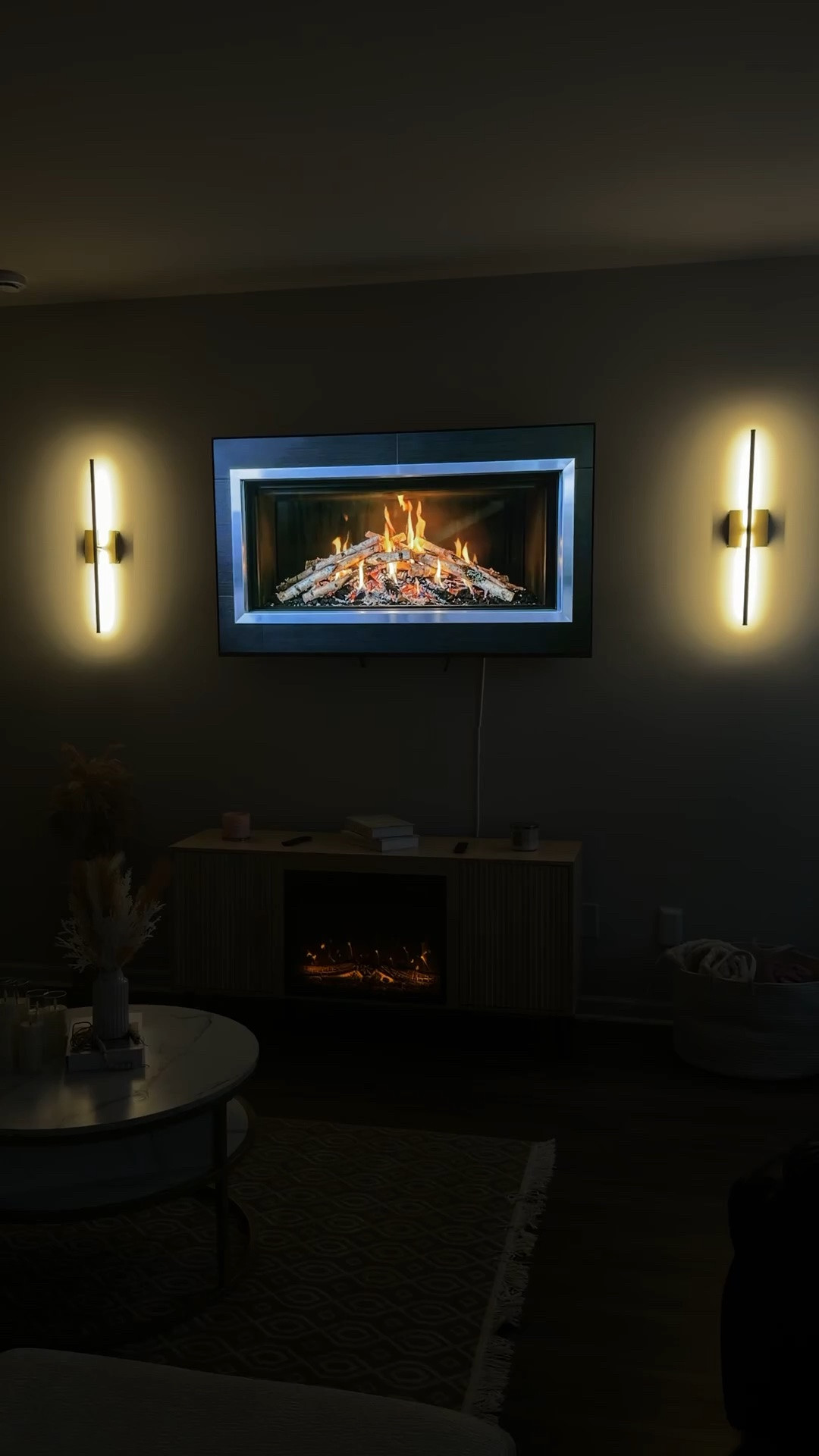 Back in the living room today for another home series upgrade 🏡 Added these rechargeable lights with a remote and I’m obsessed with how cozy they make the space feel 🤍

It’s the little details that really pull a room together ✨ Linking them on my LTK.

#LTKHome #HomeSeries #LivingRoomInspo #HomeDecorFinds #InteriorInspo #CozyLivingRoom #ModernHomeDecor #HomeLighting #LTKStyle #AmazonHome

#LTKSaleAlert #LTKHome
