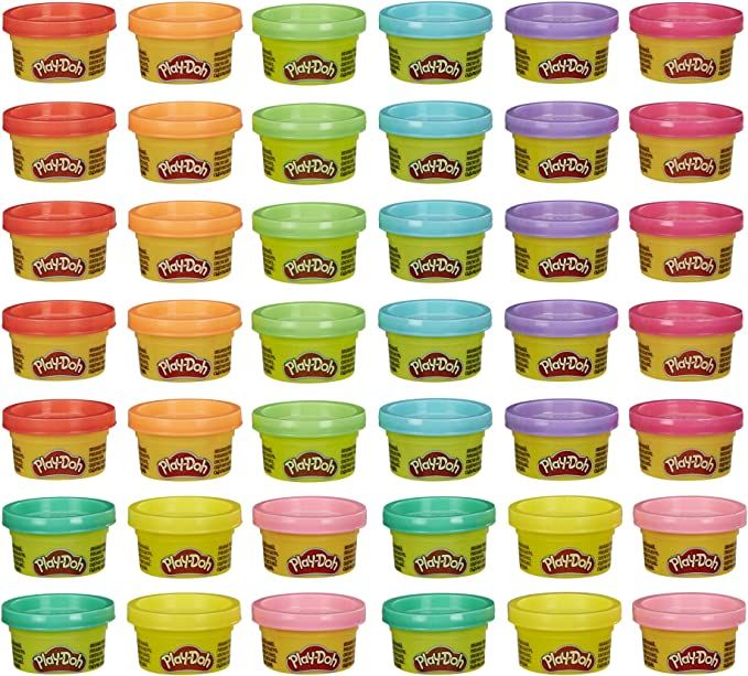 Play-Doh Handout 42-Pack of 1-Ounce Non-Toxic Modeling Compound for Kid Party Favors, Holiday Gif... | Amazon (US)