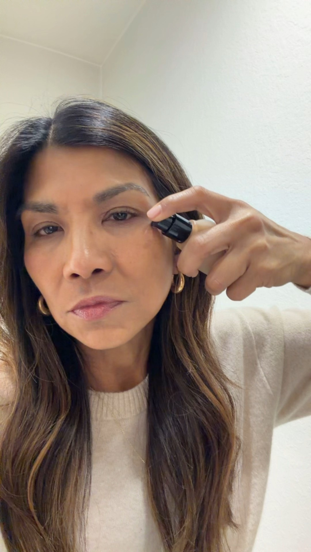 I replaced the foundation I’ve been using for decades with this. Lightweight, has skincare, long lasting, mature skin friendly!! Loove I wear shade 330.

#LTKOver40 #LTKFindsUnder50 #LTKBeauty