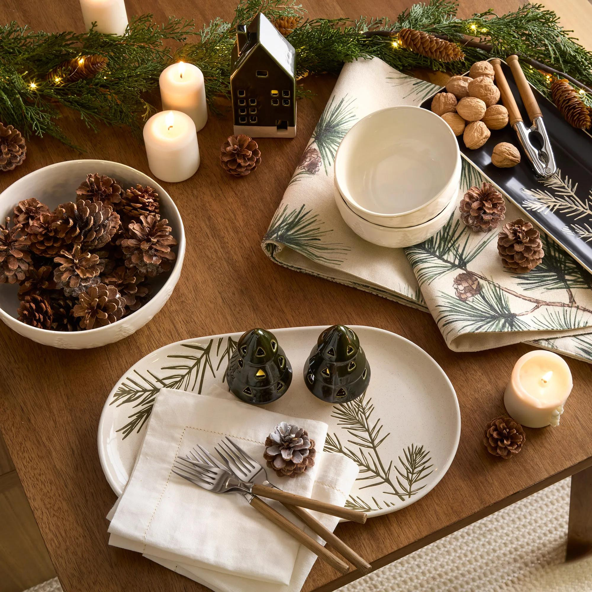 LED Mini Ceramic House | Bouclair