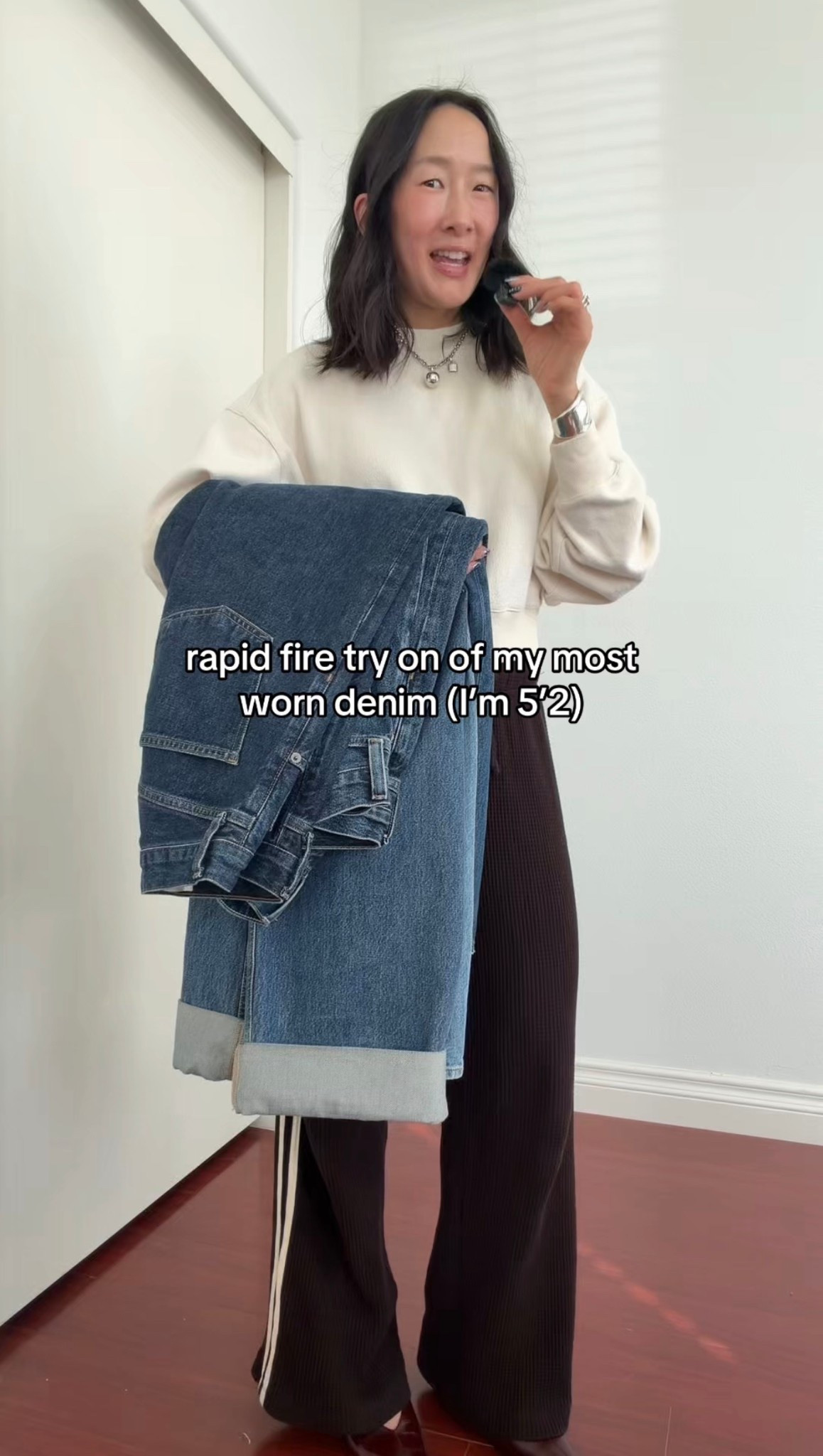 23 in still here, 23 in Agolde, 24s in aritzia, 23P in mother, 23 in citizens of humanity 