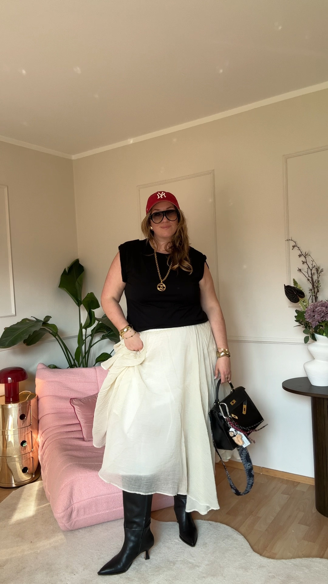 It’s giving NYC vibes - wie gut ist dieses Outfit? 

LTKAroundTheWorld #LTKdeutschland #LTKplussize