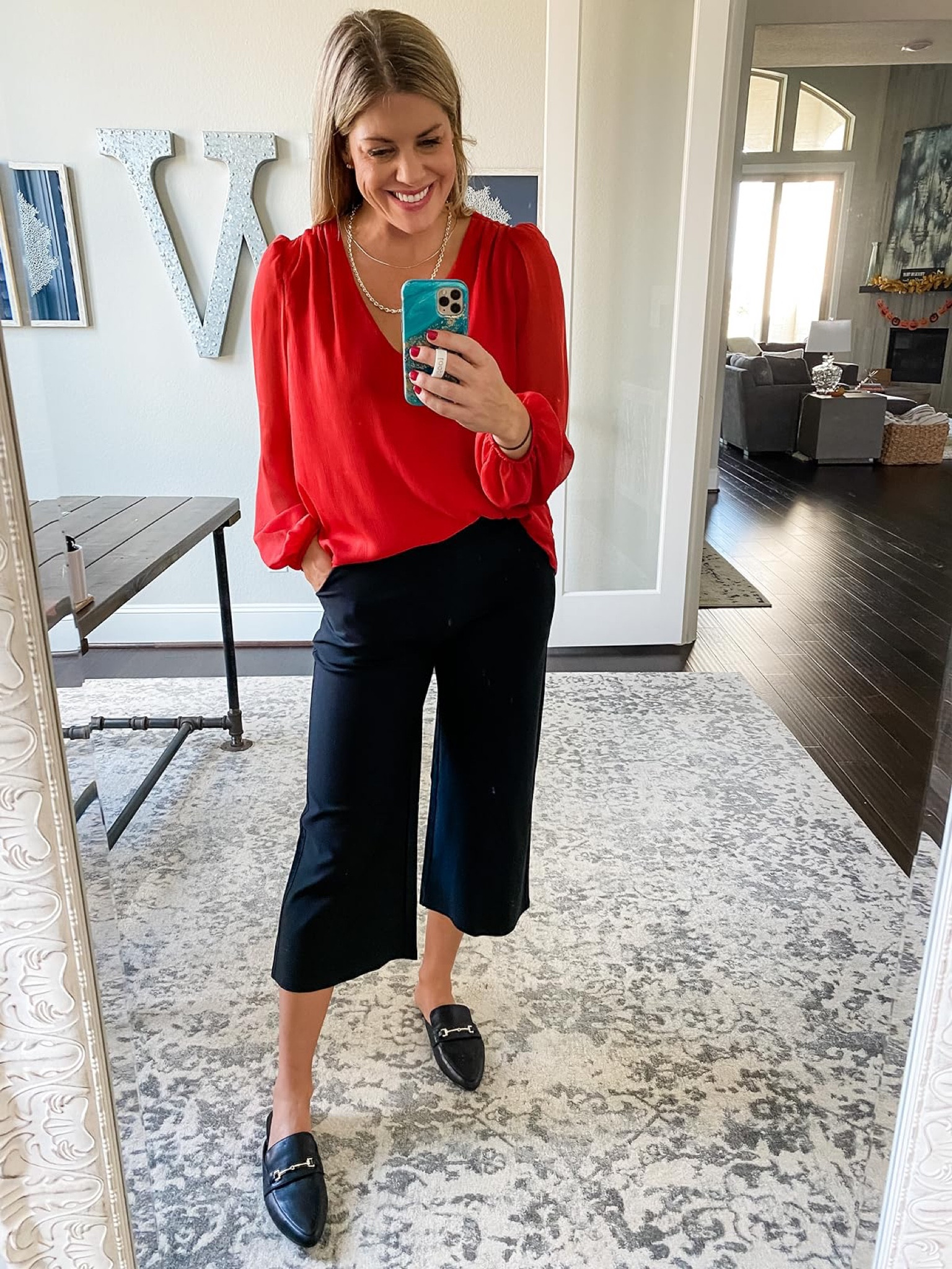 Holiday Workwear



Fashion blog  fashion blogger  fashion finds  holiday outfits  holiday looks  Christmas outfit  Christmas look  winter workwear  women’s fashion  trendy fashion finds  what I wore  style guide  

#LTKworkwear #LTKstyletip #LTKHoliday