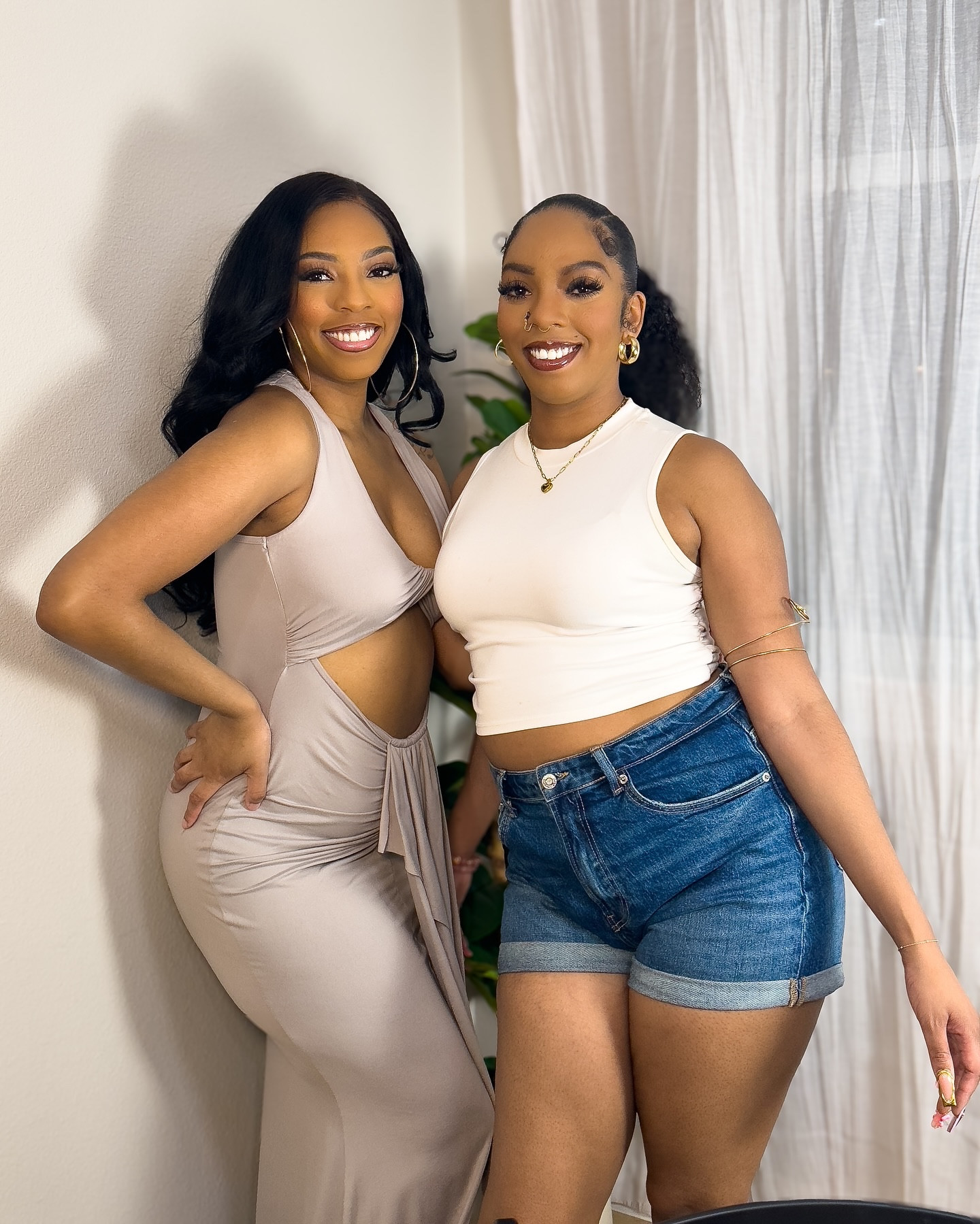 2 of them 1s. 

My bestTWIN 4Lyfe. 💕

#twinning #twins #twins #dallas #dallastx #dallascontentcreators #dallasinfluencer