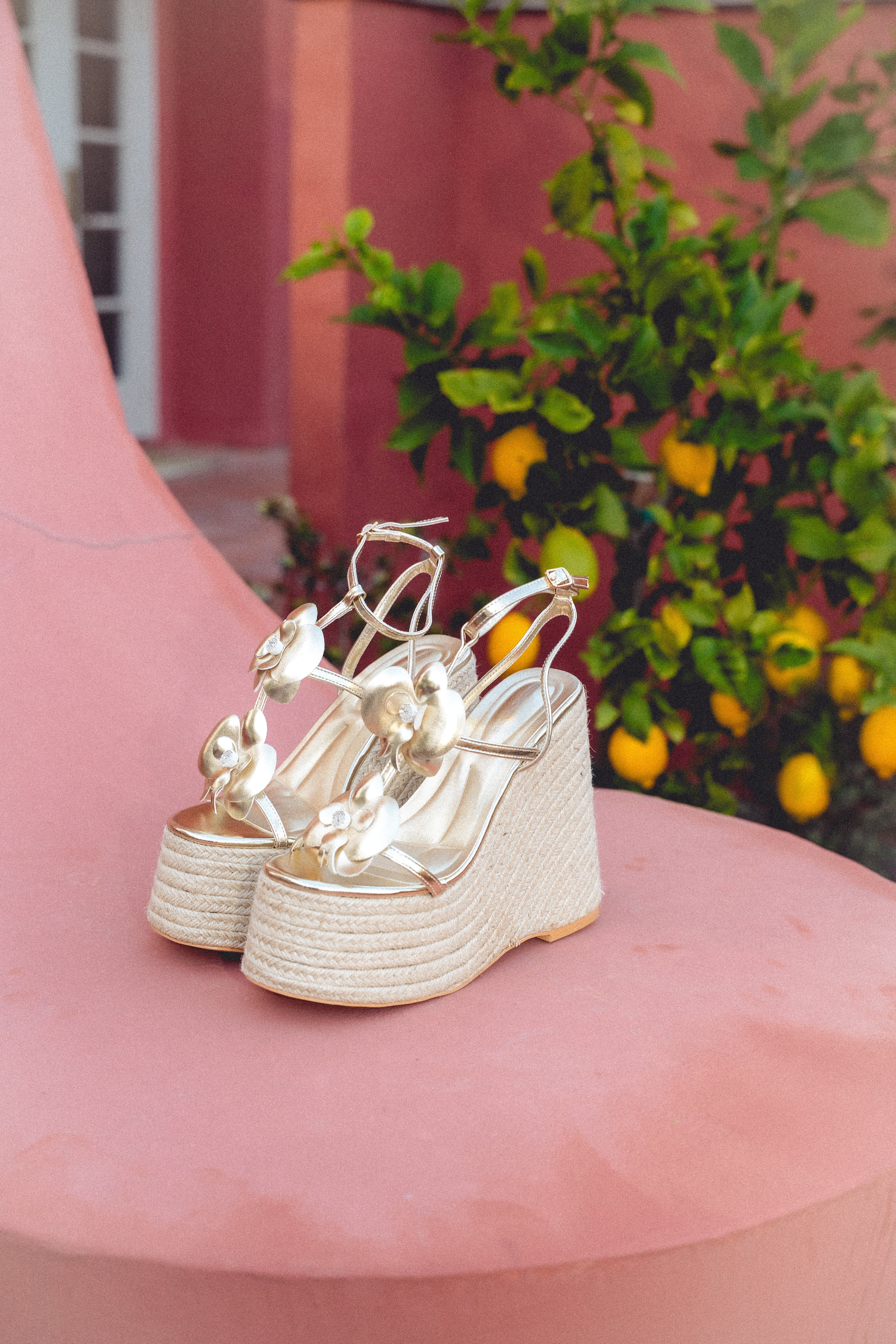BAROSSA-GOLD FLORAL PLATFORM WEDGE SANDAL | Azalea Wang
