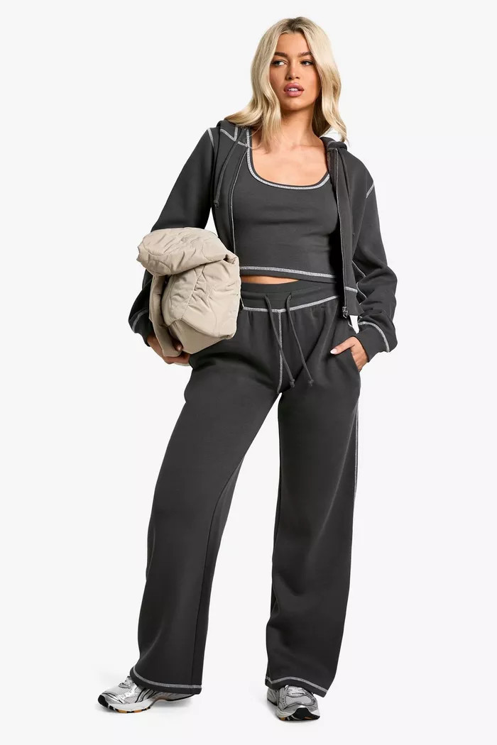 CONTRAST STITCH SHRUNKEN HOODIE MID RISE 3 PIECE TRACKSUIT | Boohoo.com (UK & IE)