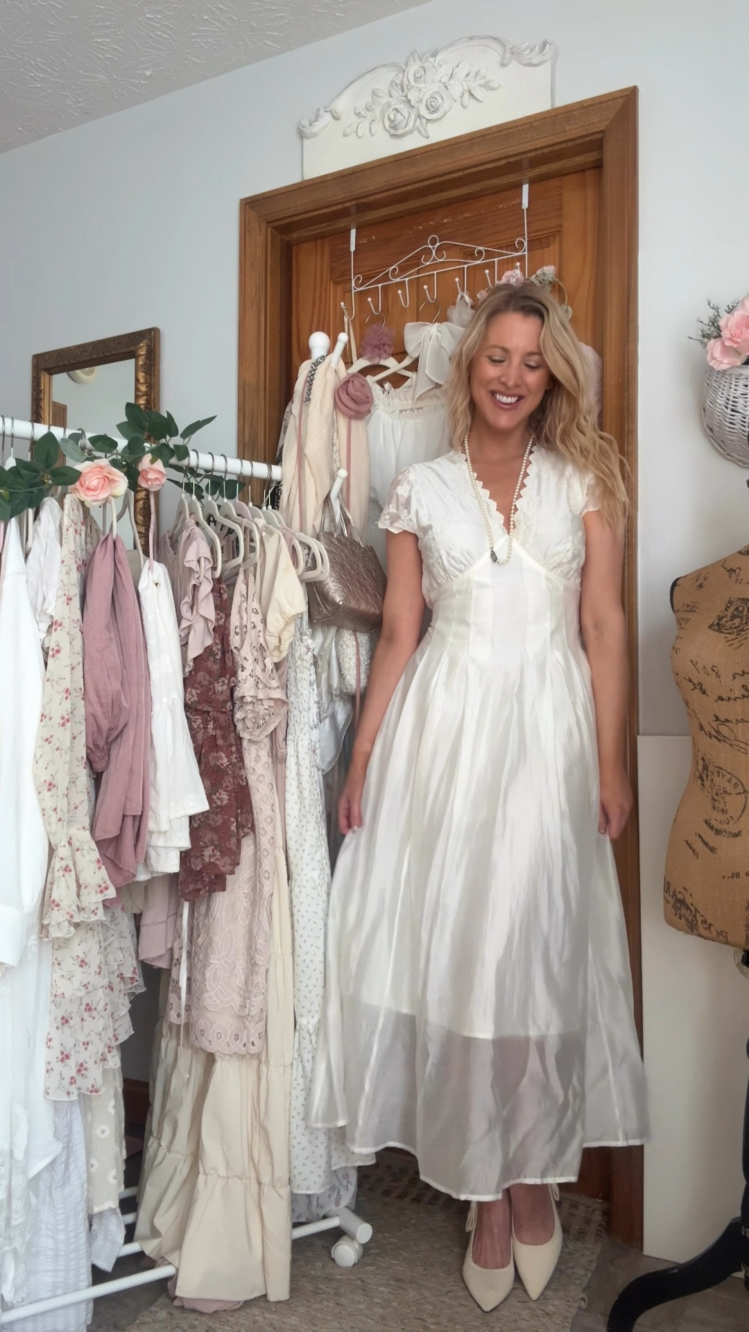 2 wardrobe essentials for a vintage romantic style 🤍

#LTKFindsUnder100 #LTKStyleTip #LTKWedding