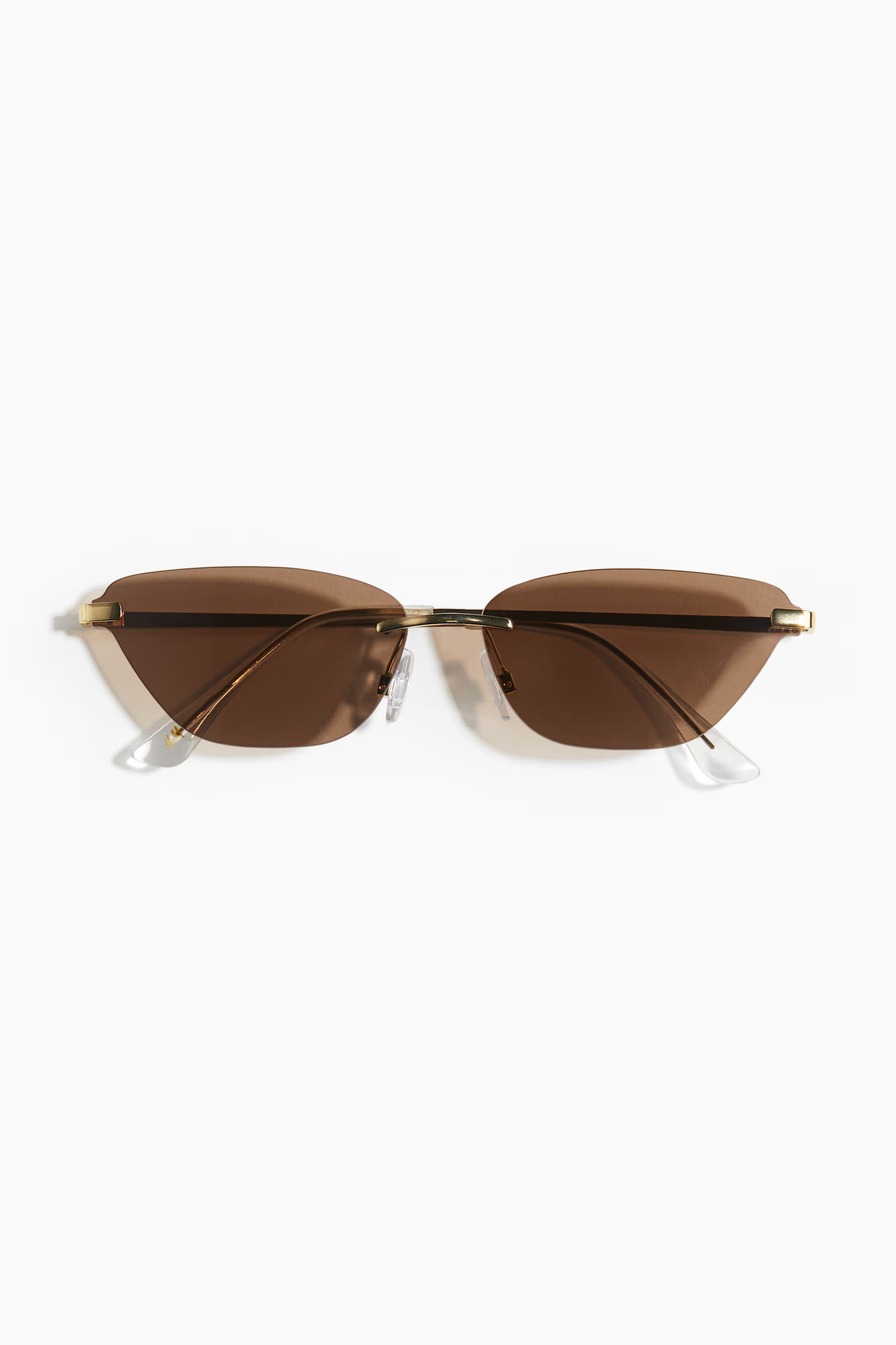 Cat-eye sunglasses | H&M (UK, MY, IN, SG, PH, TW, HK)