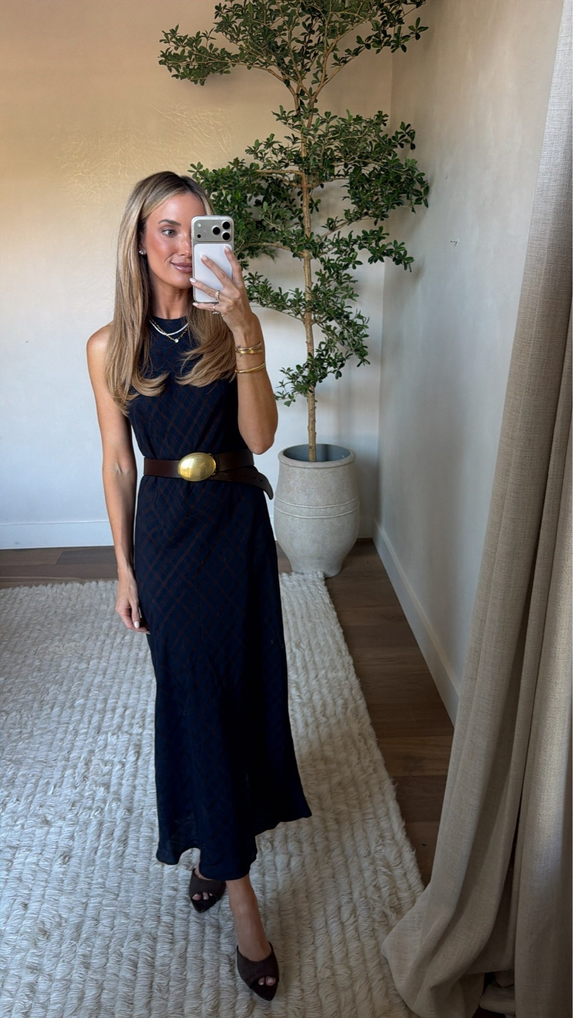 Cutest fall look 🫶 wearing a 6 in the dress (I bought it in store & 6 was the only size! If I got my normal size, I probably wouldn’t belt it)

#LTKootd #LTKgrwm #LTKmomlife