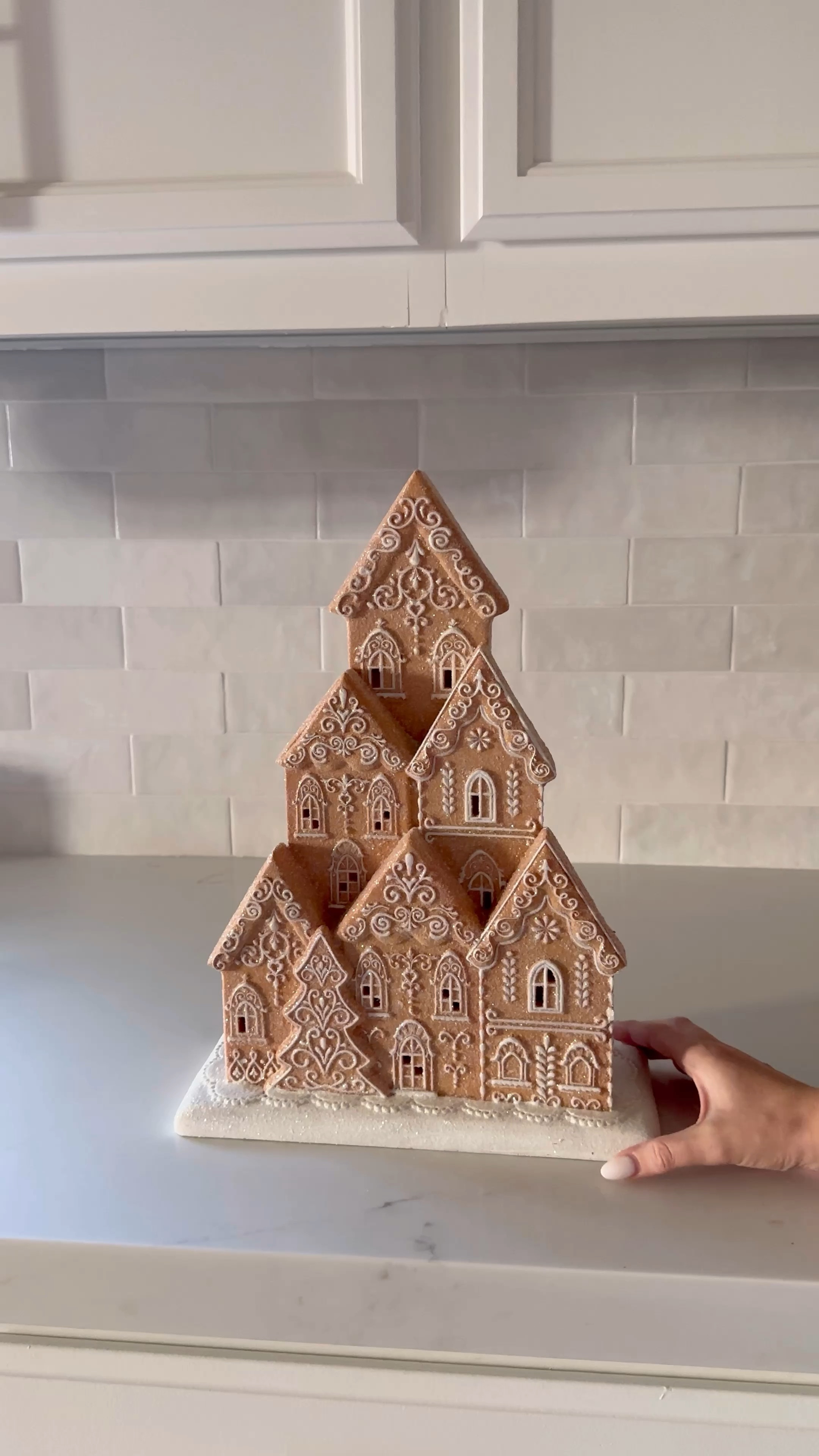 Cute Christmas candy bar ✨

#LTKVideo #LTKhome #LTKHoliday