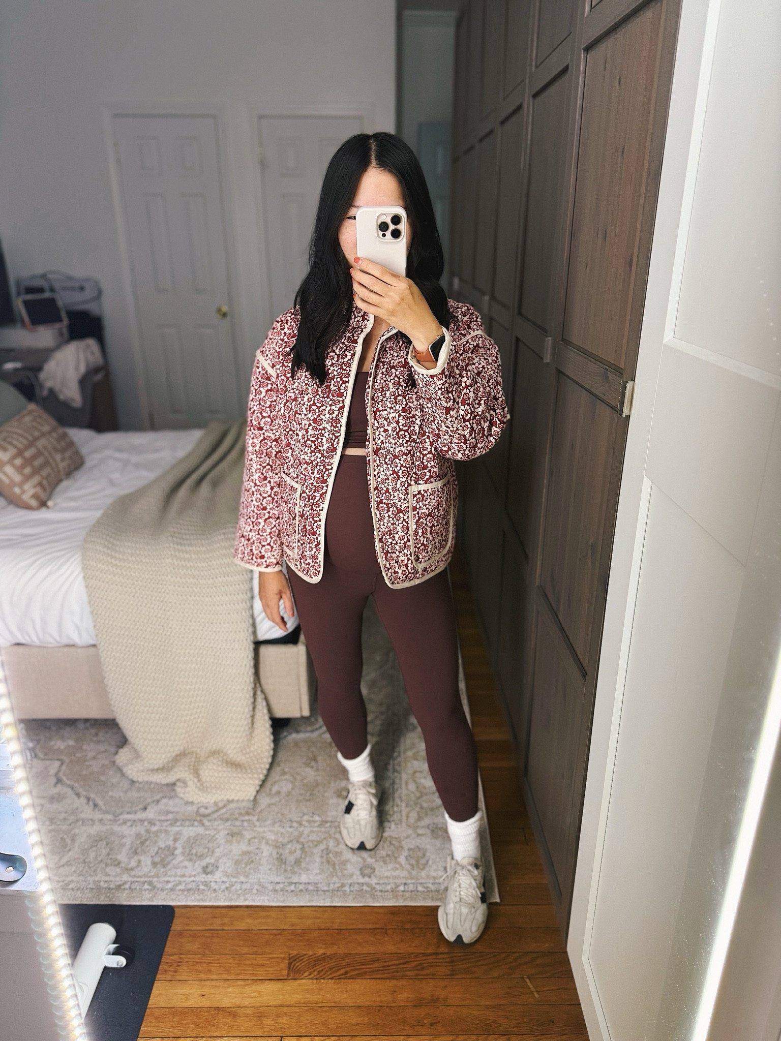 Floral jacket (S)
Brown sports bra (S)
Brown maternity leggings (XS – will also link the non-maternity version!)
New Balance 327 sneakers
Casual fall outfit
Athleisure outfit 
Workout outfit
Mom outfit
Maternity outfitt

#LTKBump #LTKFindsUnder50 #LTKActive