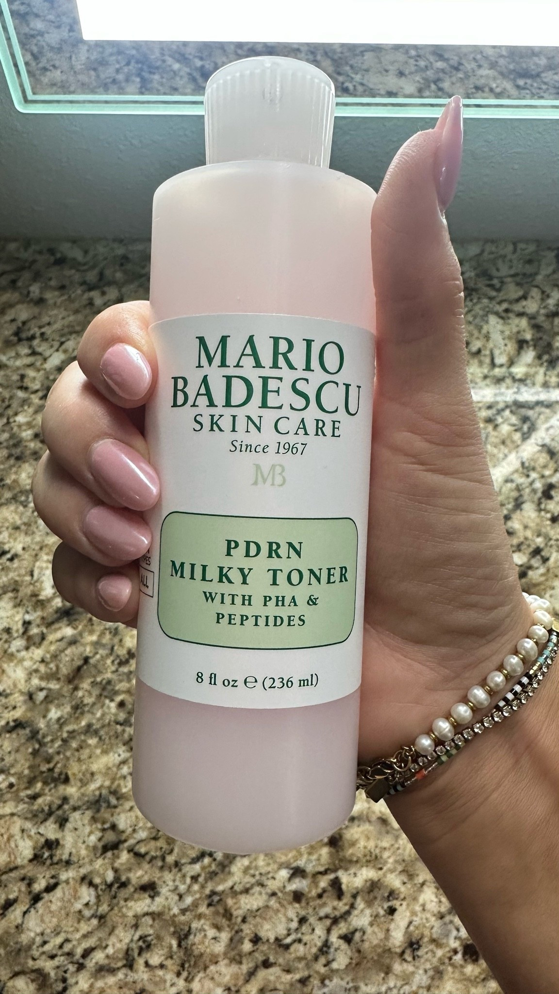 Skincare, beauty, toner

#LTKgrwm #LTKBeauty #LTKmorningroutine