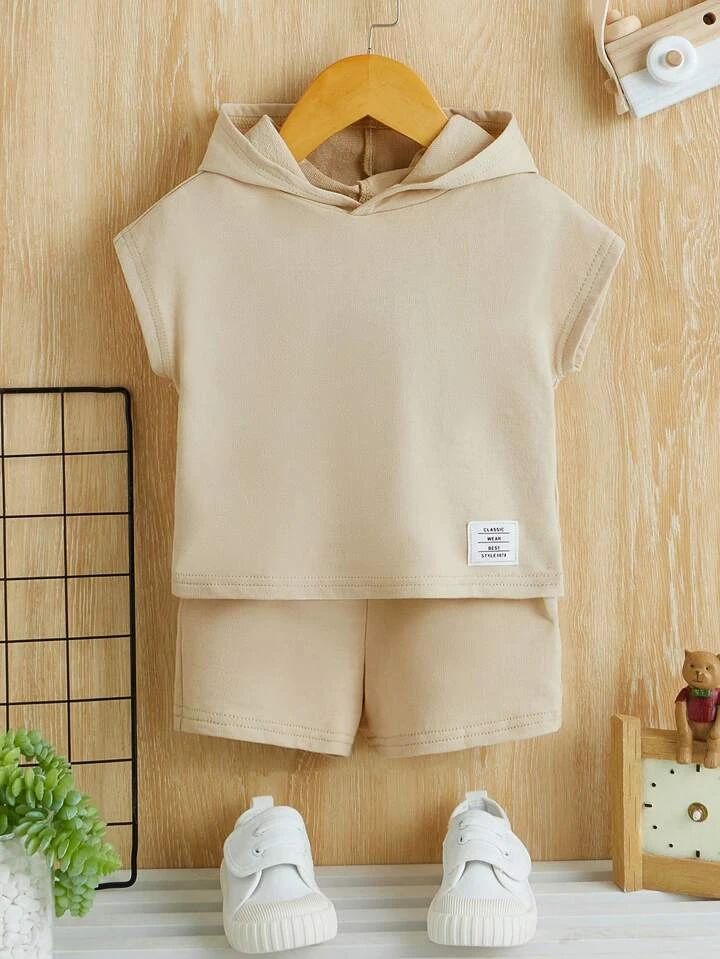 SHEIN Baby Boy Patch Detail Hooded Tee & Shorts | SHEIN