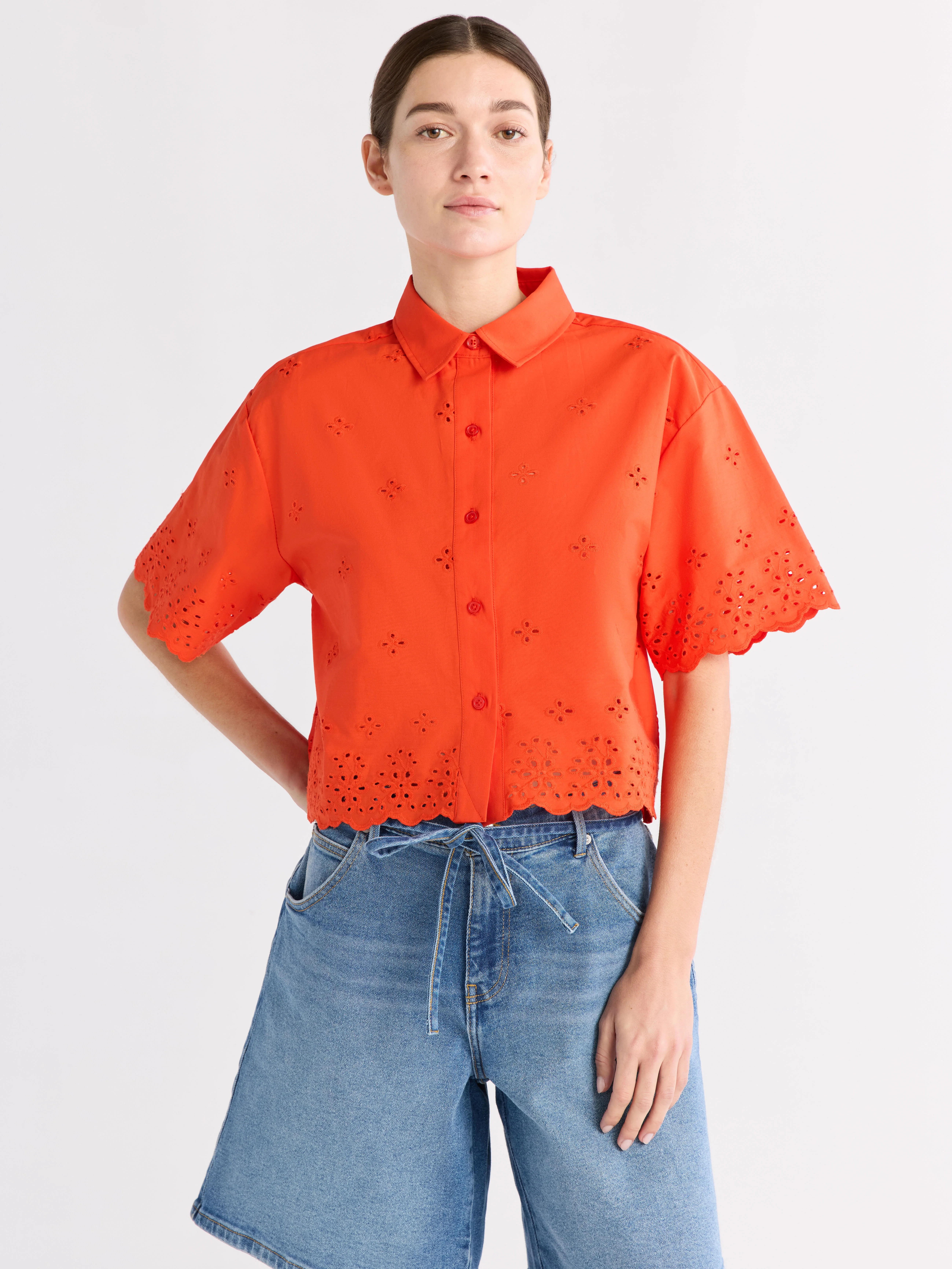 Free Assembly Women's and Women's Plus Cropped Cotton Eyelet Shirt, Sizes XS-4X | Walmart (US)