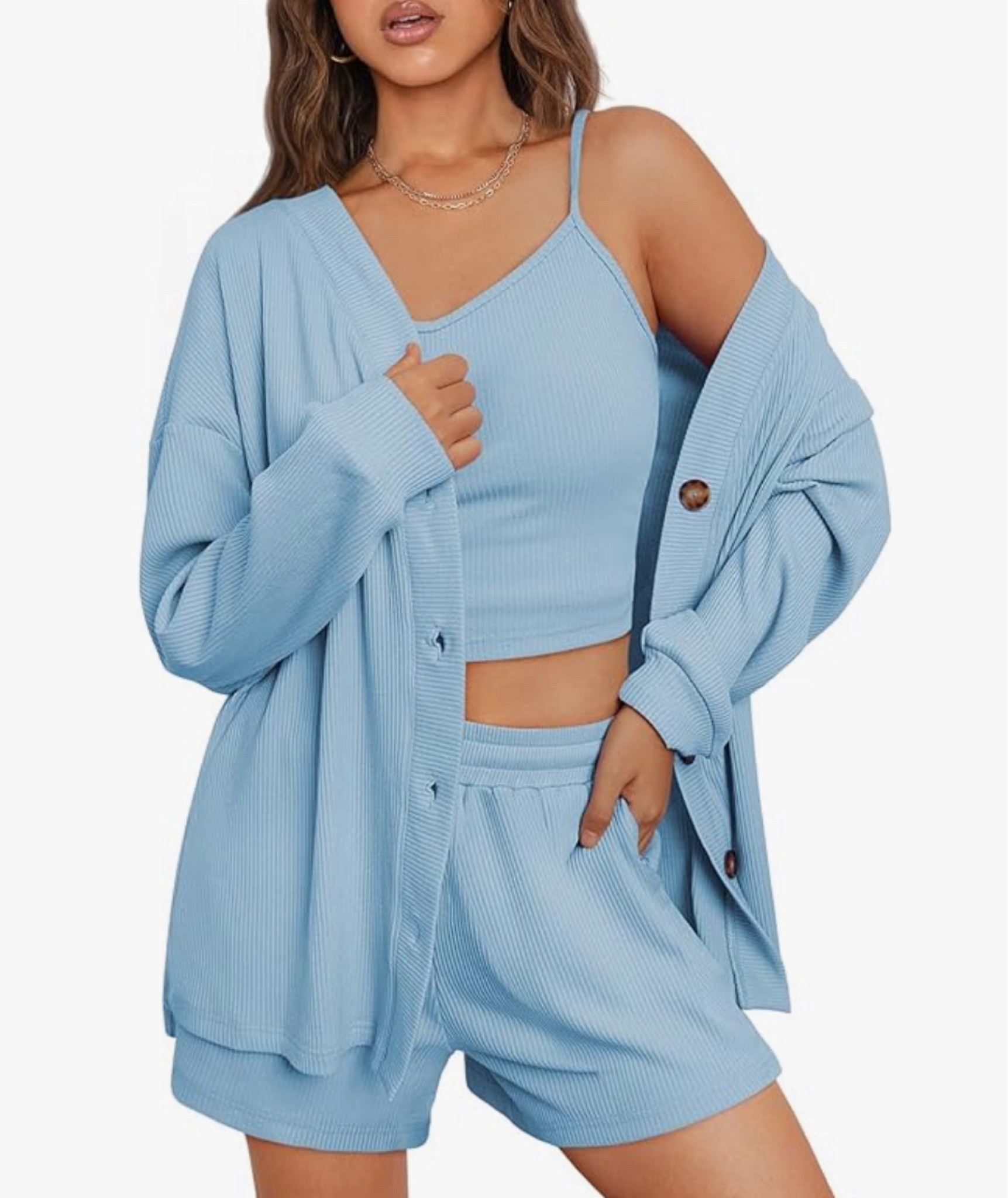 beautiful blue set 

#LTKHolidaySale