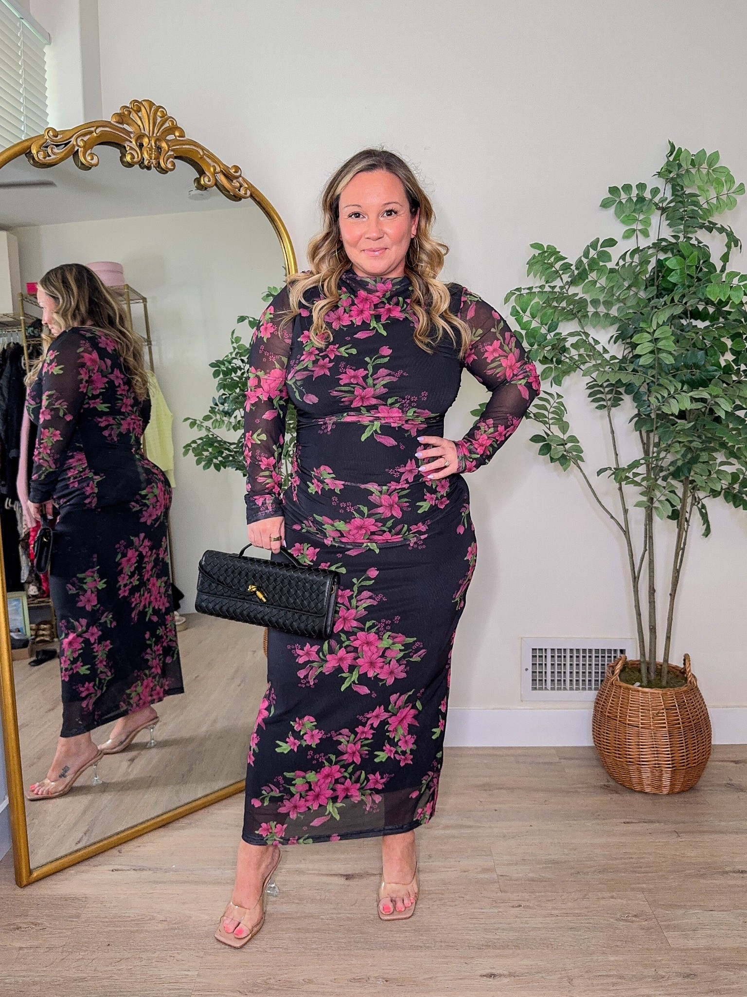 Amazon spring dress
Wedding guest dress
Size LARGE 

Spring dress, special occasion dress, spring style, Amazon fashion, Amazon finds, Amazon style, midsize style, petite fashion, date night dress

#LTKMidsize #LTKOver40 #LTKPetite