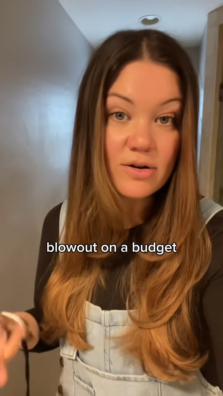 Say hello to effortless at-home blowouts! ✨ The WavyTalk Thermal Round Brush makes it easy to achieve salon-quality volume, shine, and smoothness in minutes. With even heat distribution and an ergonomic design, it’s perfect for styling all hair types. 💕 Shop now and upgrade your hair routine! #WavyTalk #BlowoutBrush #HairStylingTool 

#LTKFindsUnder50 #LTKOver40 #LTKBeauty