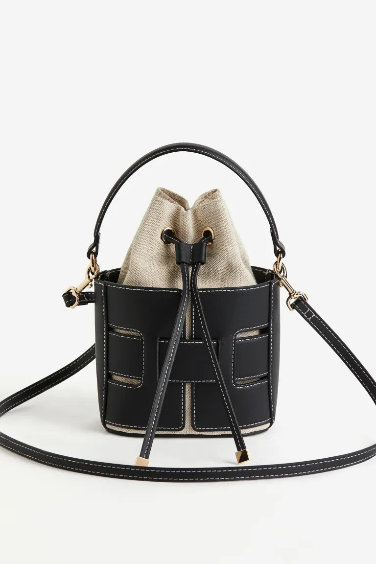 Crossbody Bucket Bag - Black/light beige - Ladies | H&M US | H&M (US + CA)