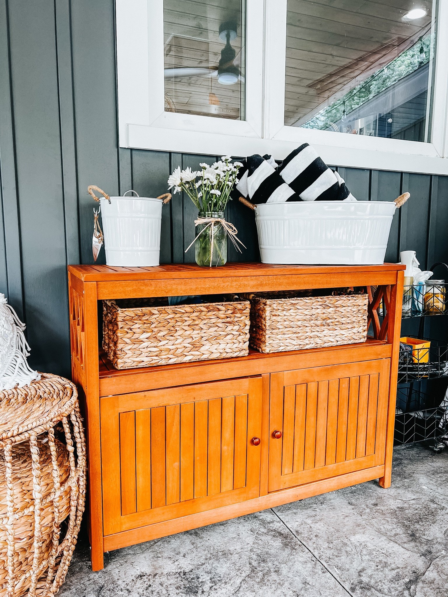 Outdoor patio ideas! 

Boho patio
Small backyard 
Small backyard patio
Patio organization 


#LTKSeasonal #LTKhome