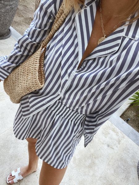 Cella Jane x Splendid spring collection is here! Striped button down and shorts are both a part of the collection. Wearing size small. 

#LTKstyletip
