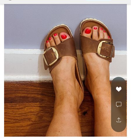 These large buckle Birkenstocks sandals are where it’s at! They have that ultimate comfort of a pair of Birkenstocks., They are so adorable as well . East slide on sandal  . These are perfect at the beach, perfect for date night perfect for if are at a resort. Vacation, spring break, Easter outfi