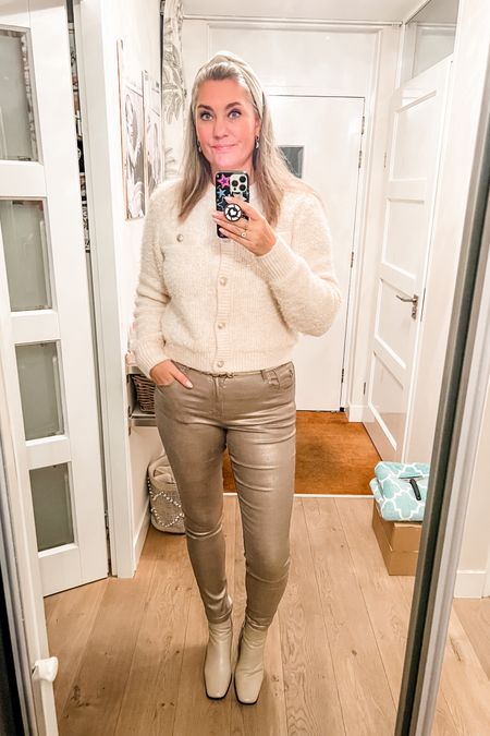 Ootd - Monday. A beige H&M bouclé sweater over a taupe supima cotton t-shirt, paired with gold coated jeans (Norah) and taupe ankle boots (old). 

#LTKgift 

#LTKworkwear #LTKover40 #LTKeurope