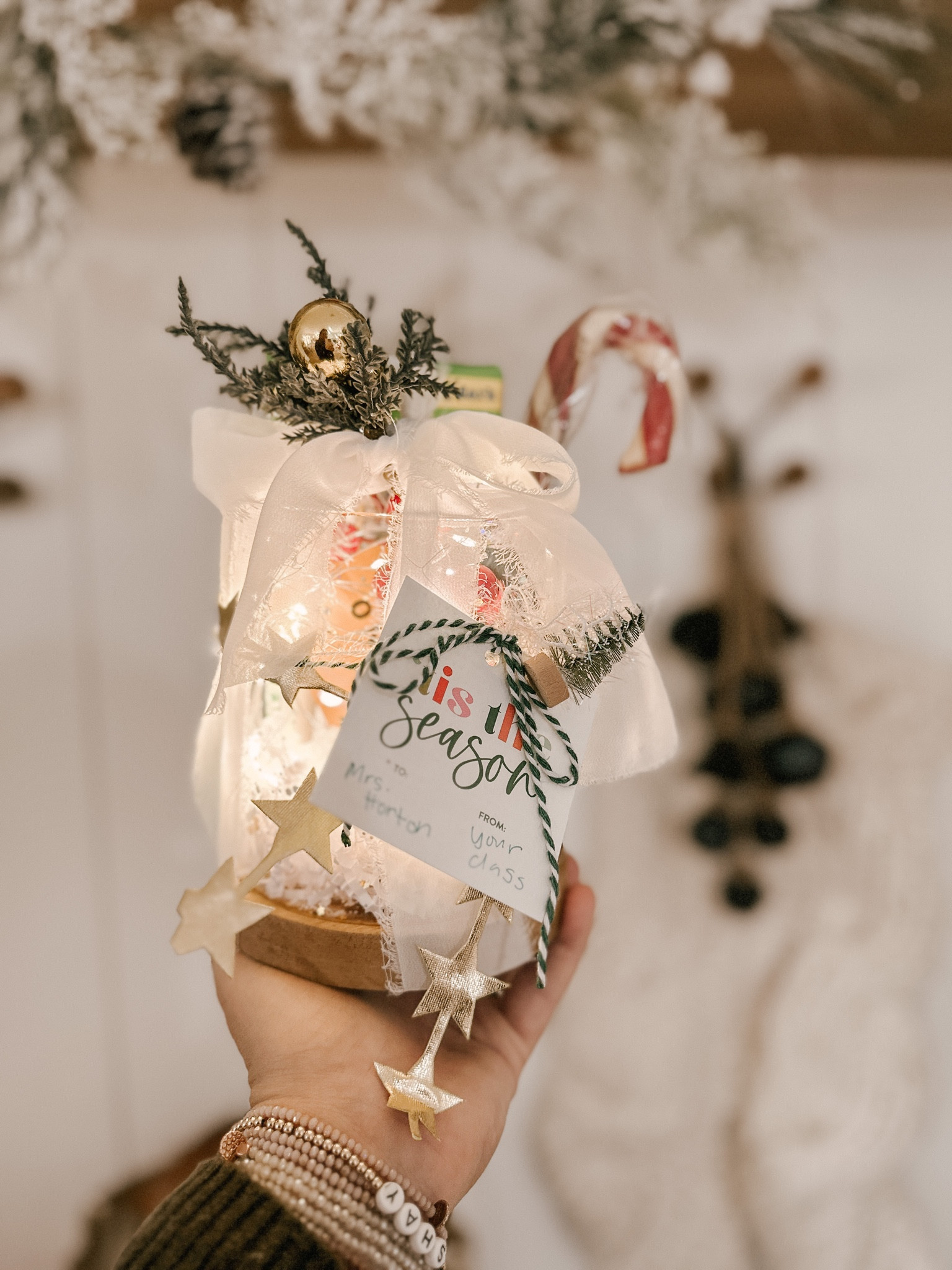 Teacher gift. Make gift cards feel extra special!

#LTKHoliday #LTKfamily #LTKSeasonal