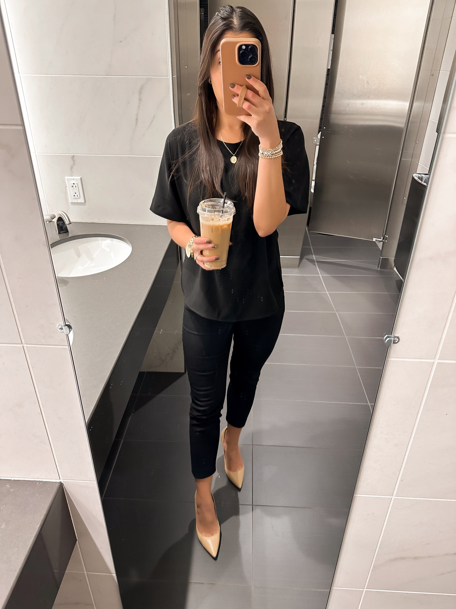 Happy Thursday! Sharing this easy comfy look for work 🖤✨ a little sad today because my favorite barista is leaving! She is the best and always knows what I want, makes my coffee amazing and has it ready before I get to the front of the line, gives me discounts etc. I made her a little holiday gift to say good luck which I’ll be sharing on here soon! Stay tuned 🎄✨


Work ootd, ootd, work outfit, work outfit inspo, office outfit, office look, office attire, 9-5, business casual, smart casual, rainy day work outfits, comfy work look, petite work outfit, petite pants 

#LTKGiftGuide #LTKShoeCrush #LTKWorkwear