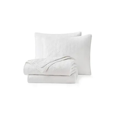 UGG(r) Devon Quilt & Shams Set in Snow at Nordstrom, Size King | Nordstrom